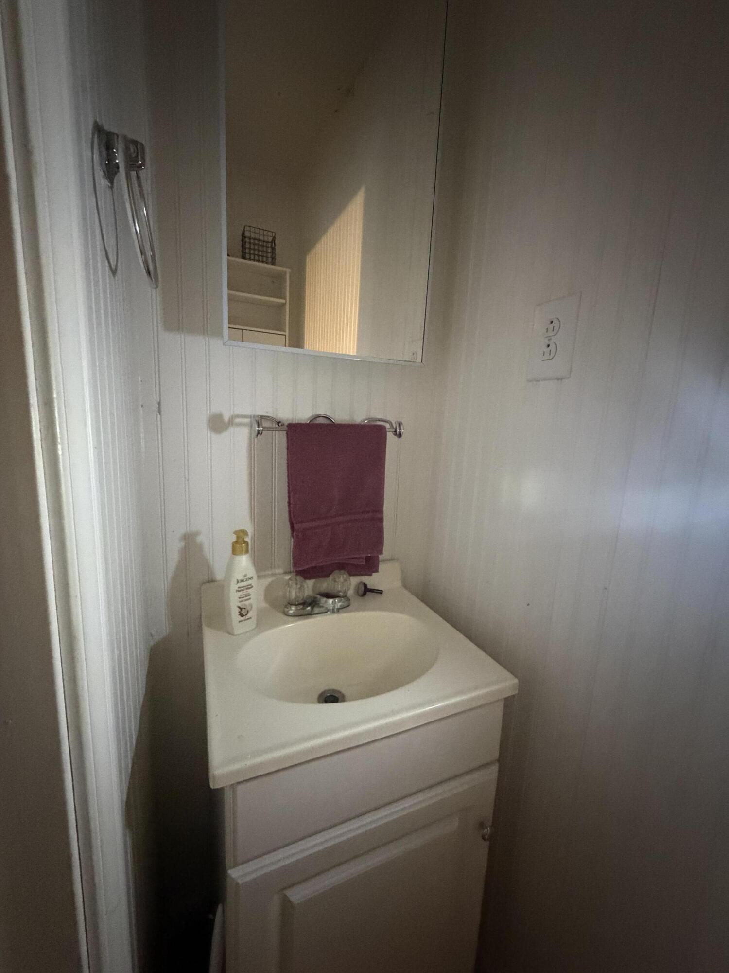 354 Campbell Road Property Photo 15