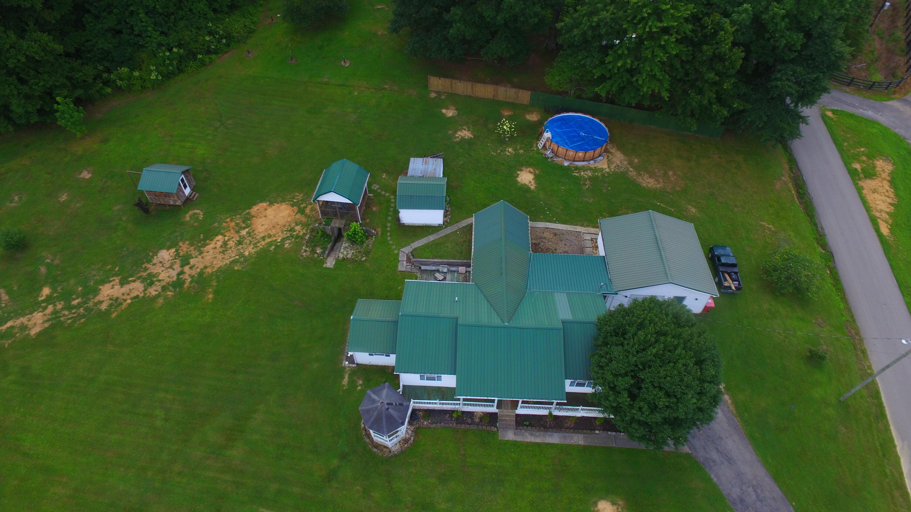 354 Campbell Road Property Photo 44