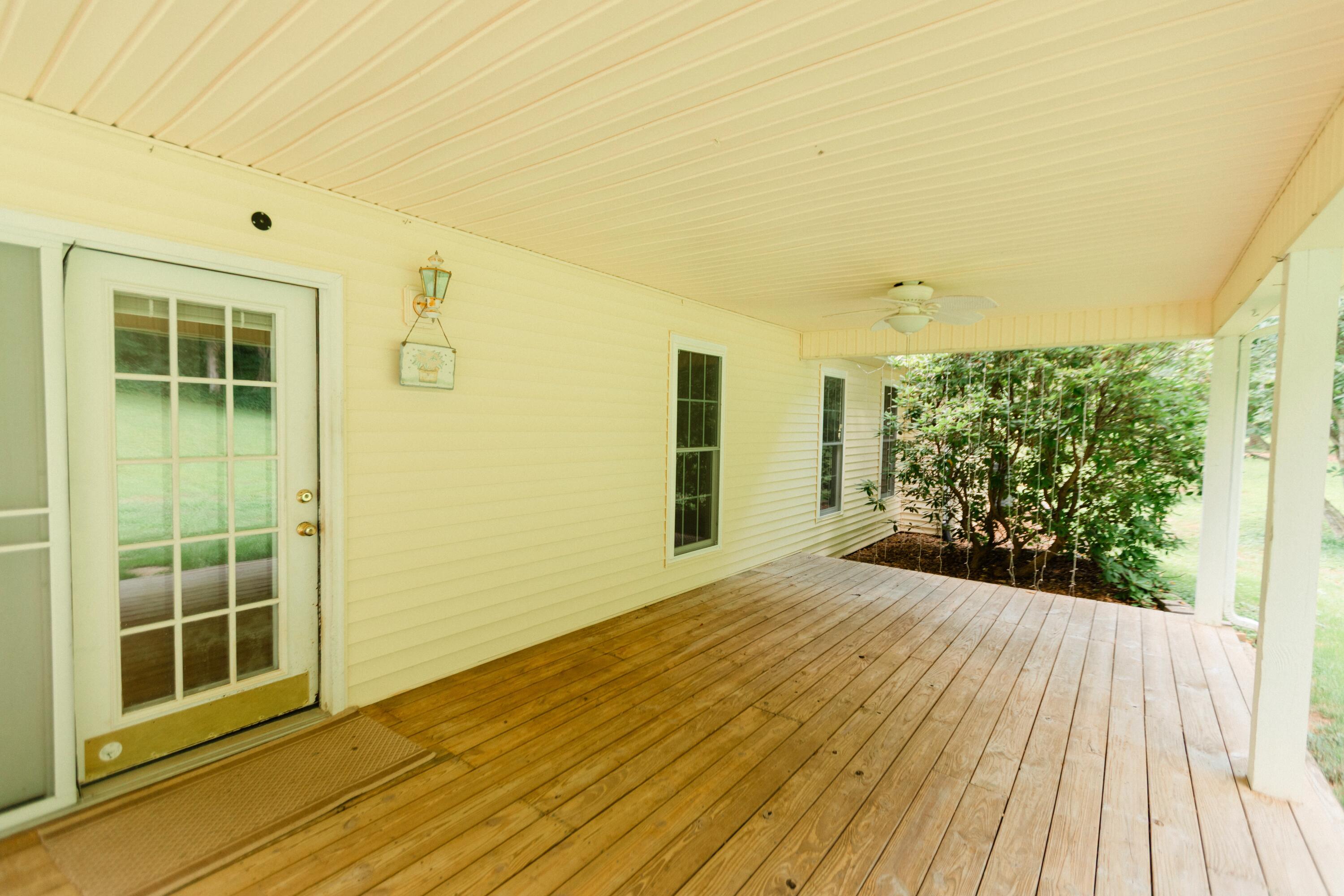 170 Ladybird Lane Property Photo 10