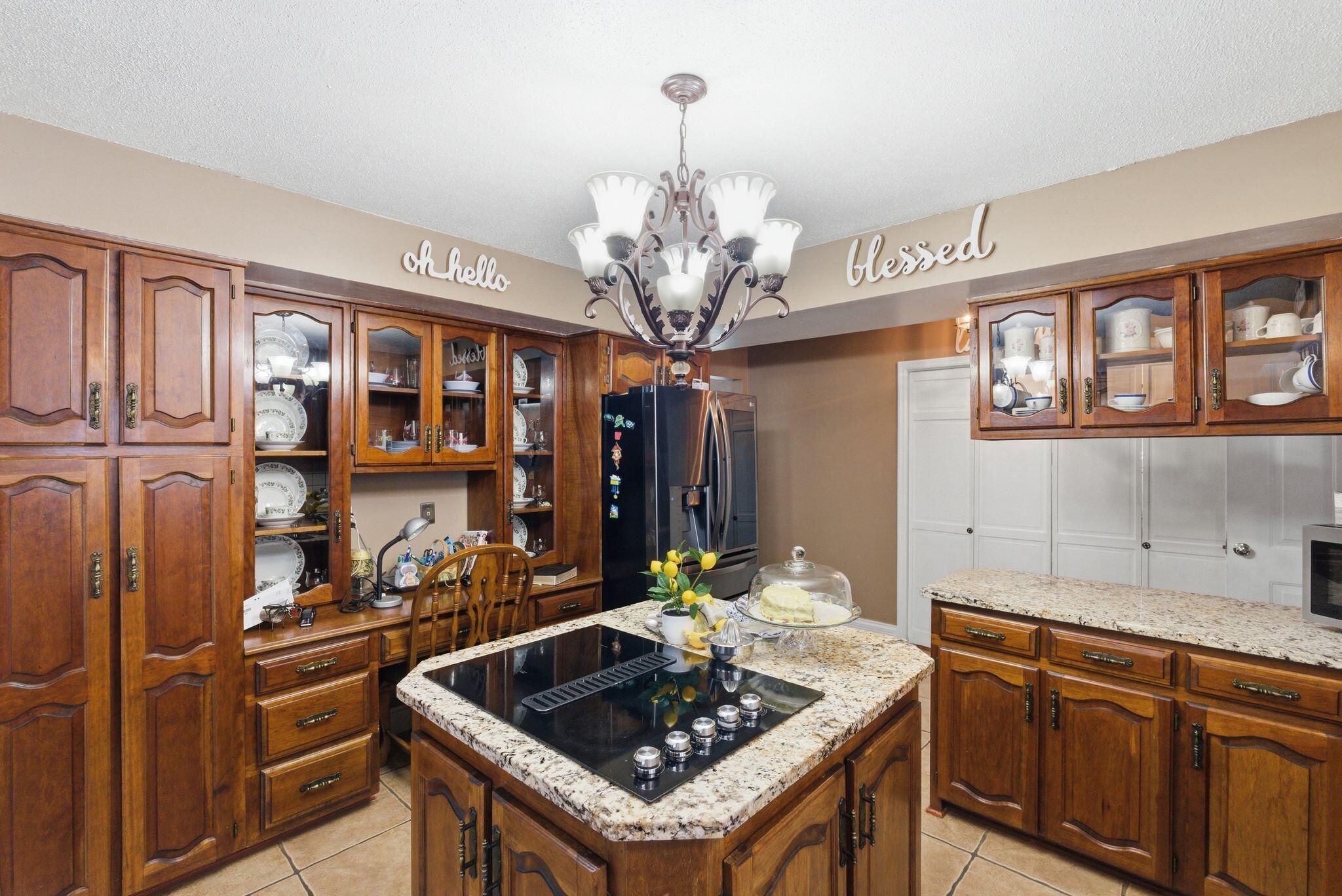 10949 E Laurel Road Property Photo 13