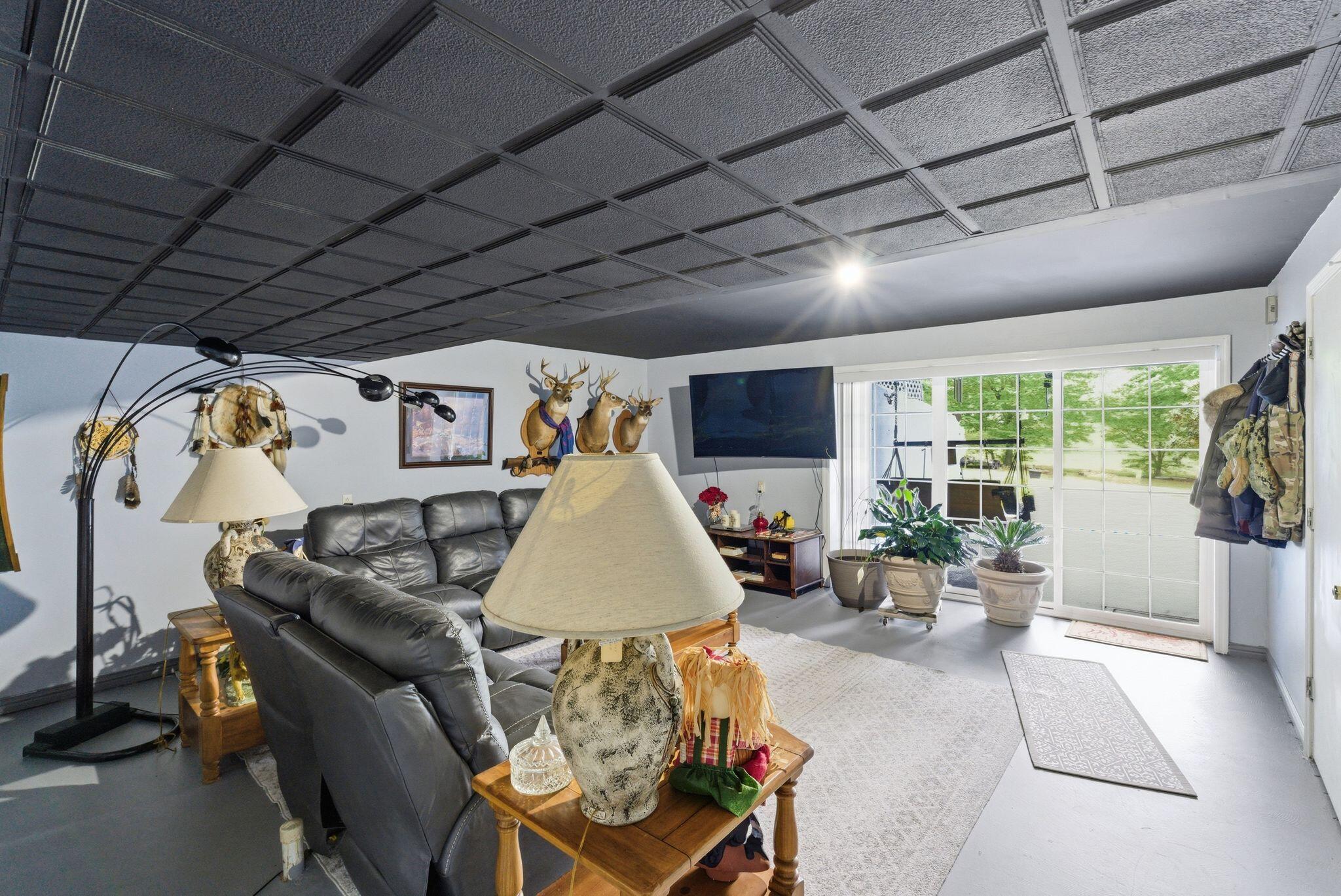 10949 E Laurel Road Property Photo 43