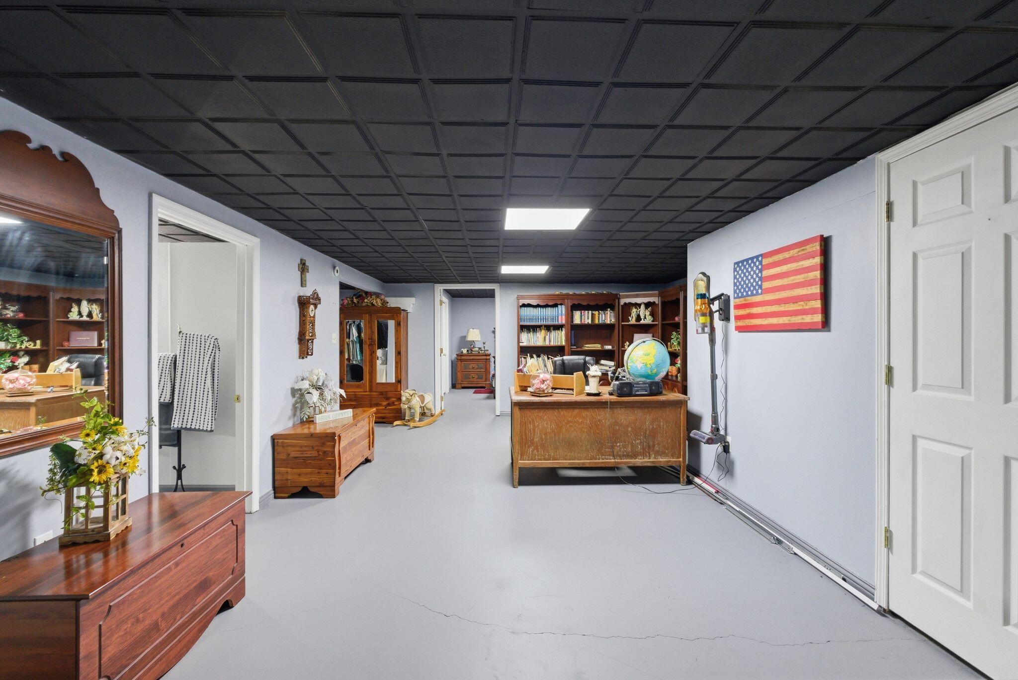 10949 E Laurel Road Property Photo 46
