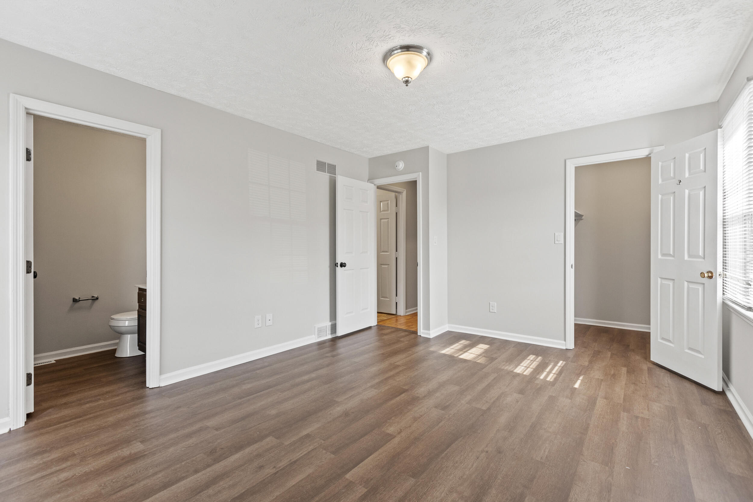 1200 Tishoff Drive Property Photo 9