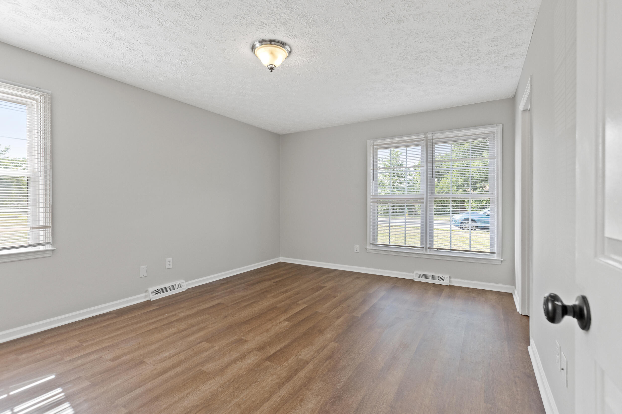 1200 Tishoff Drive Property Photo 10