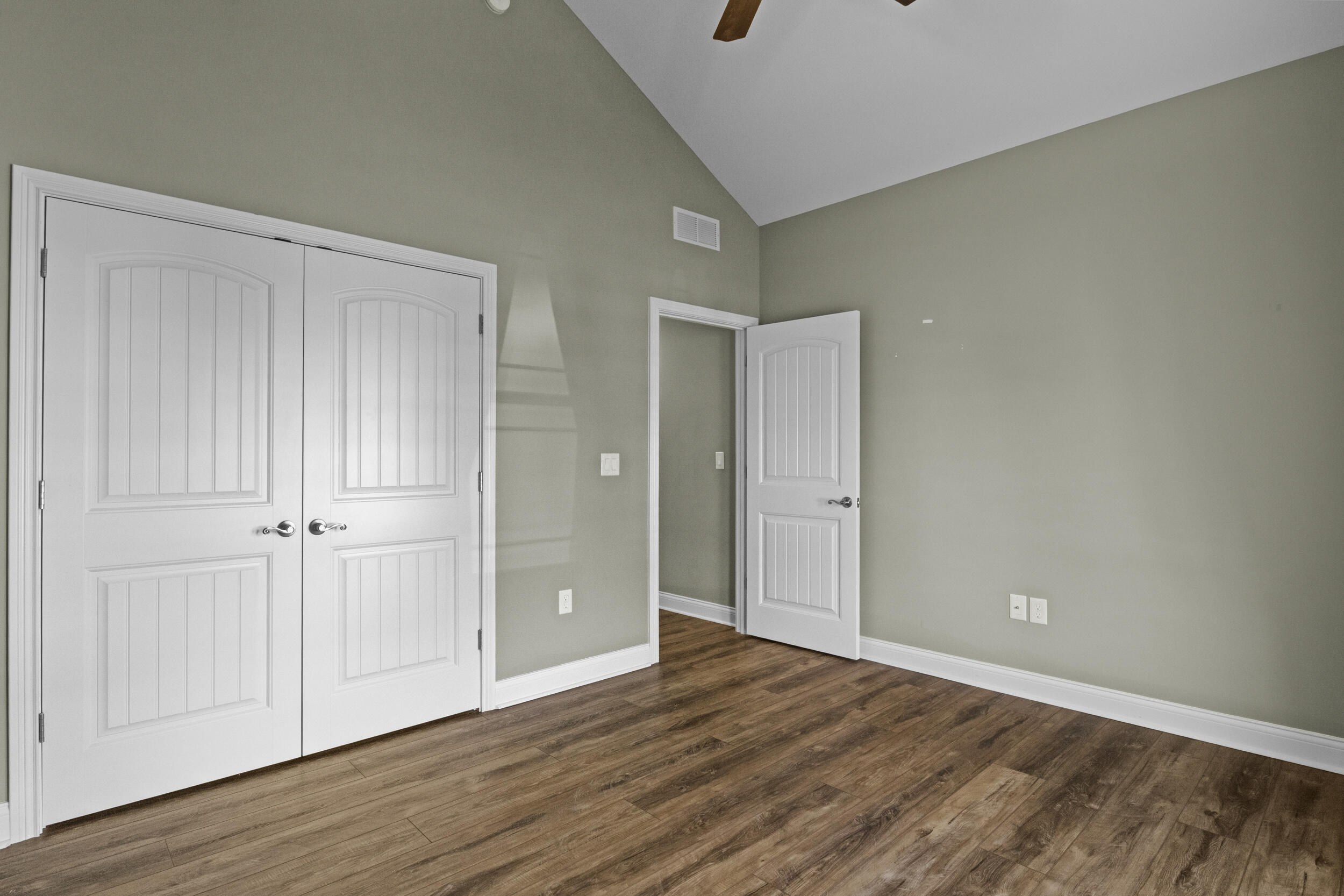 267 Runnymeade Drive Property Photo 42