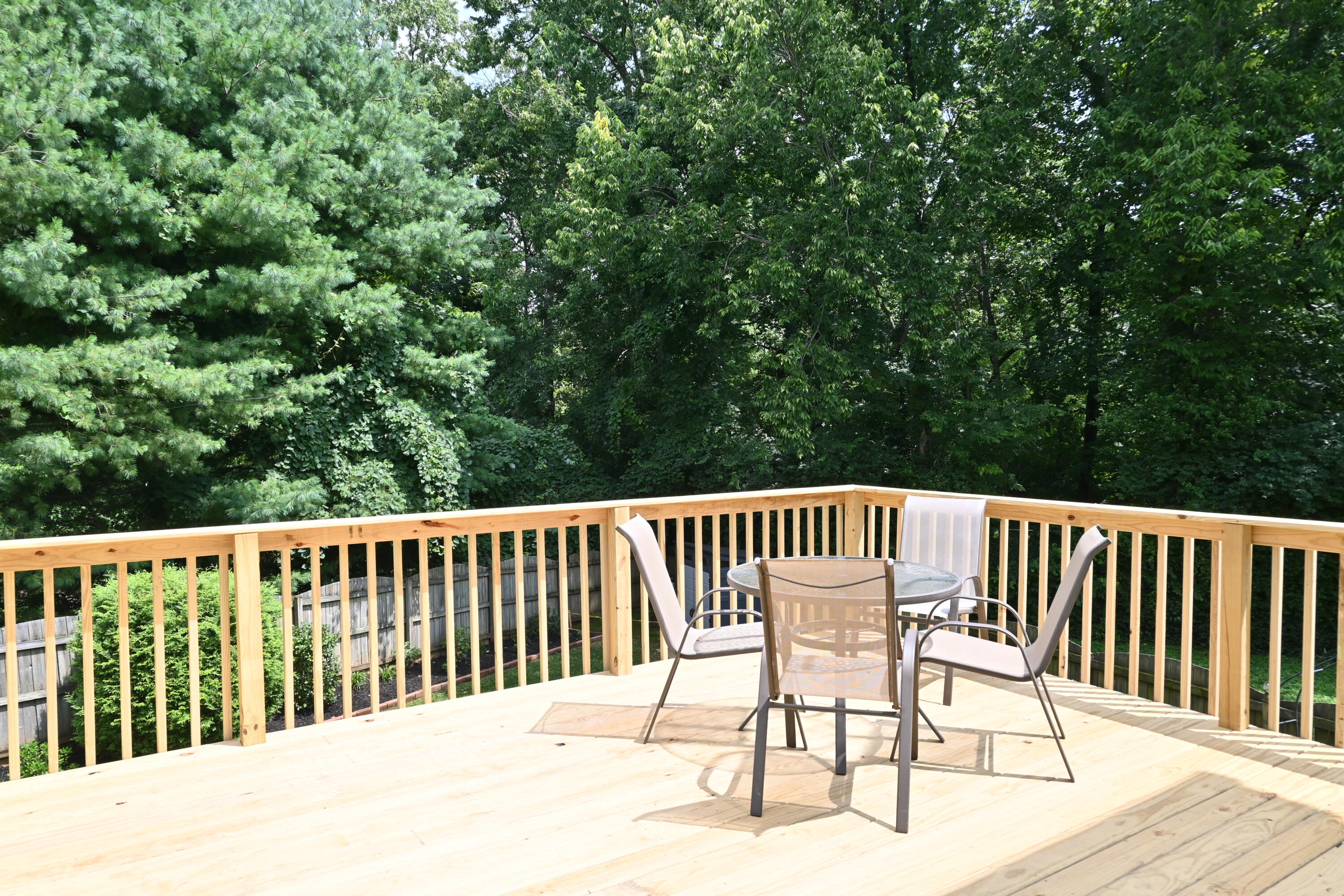 393 Shoreside Drive Property Photo 5