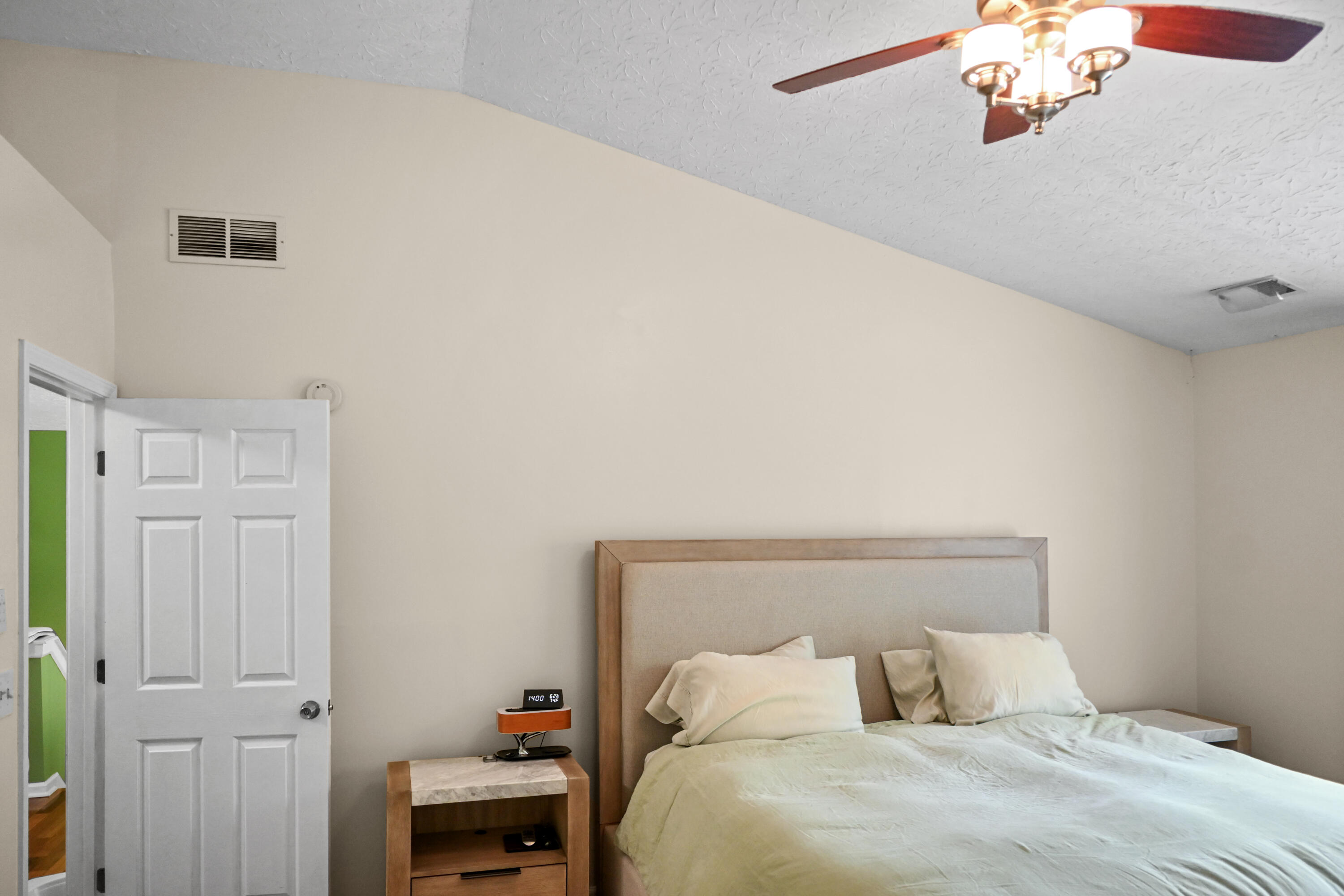 393 Shoreside Drive Property Photo 23