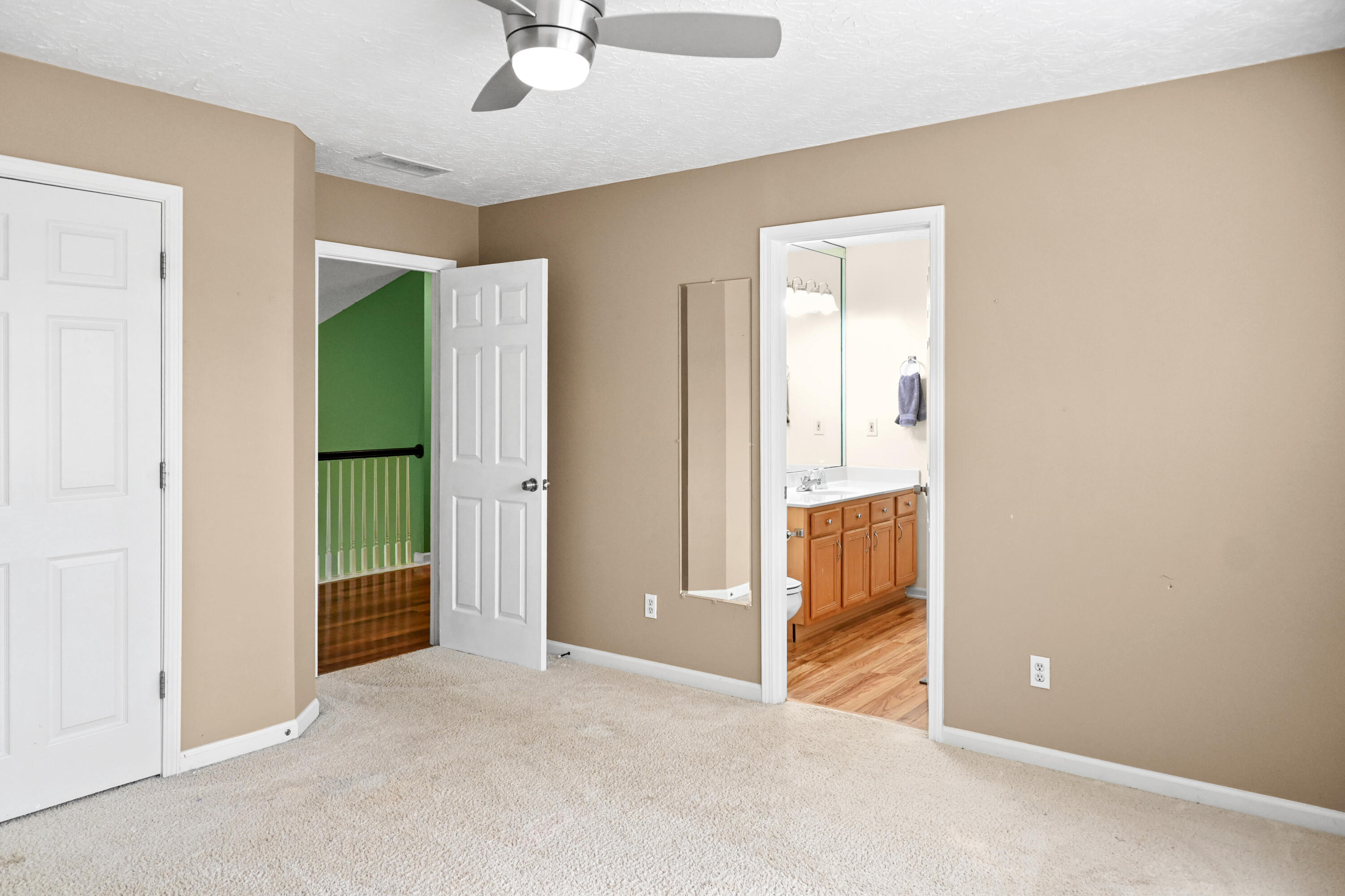 393 Shoreside Drive Property Photo 30