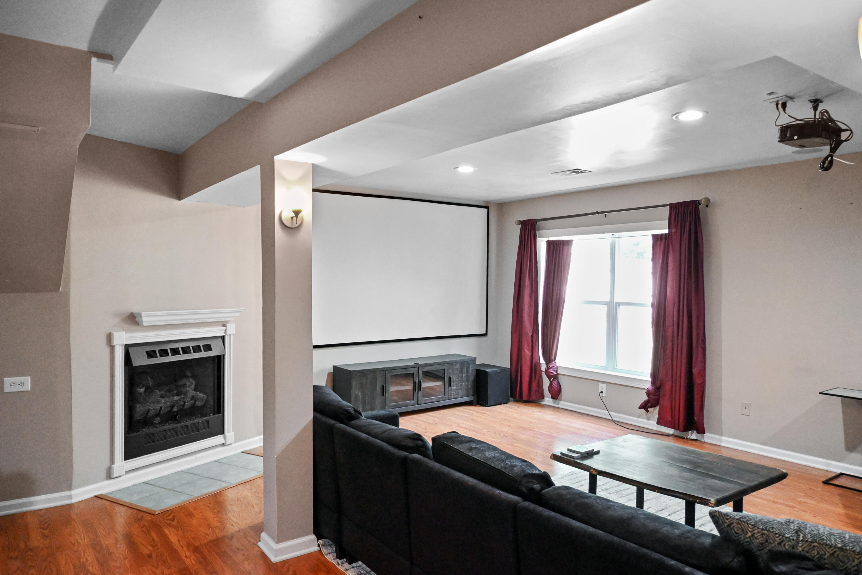 393 Shoreside Drive Property Photo 41