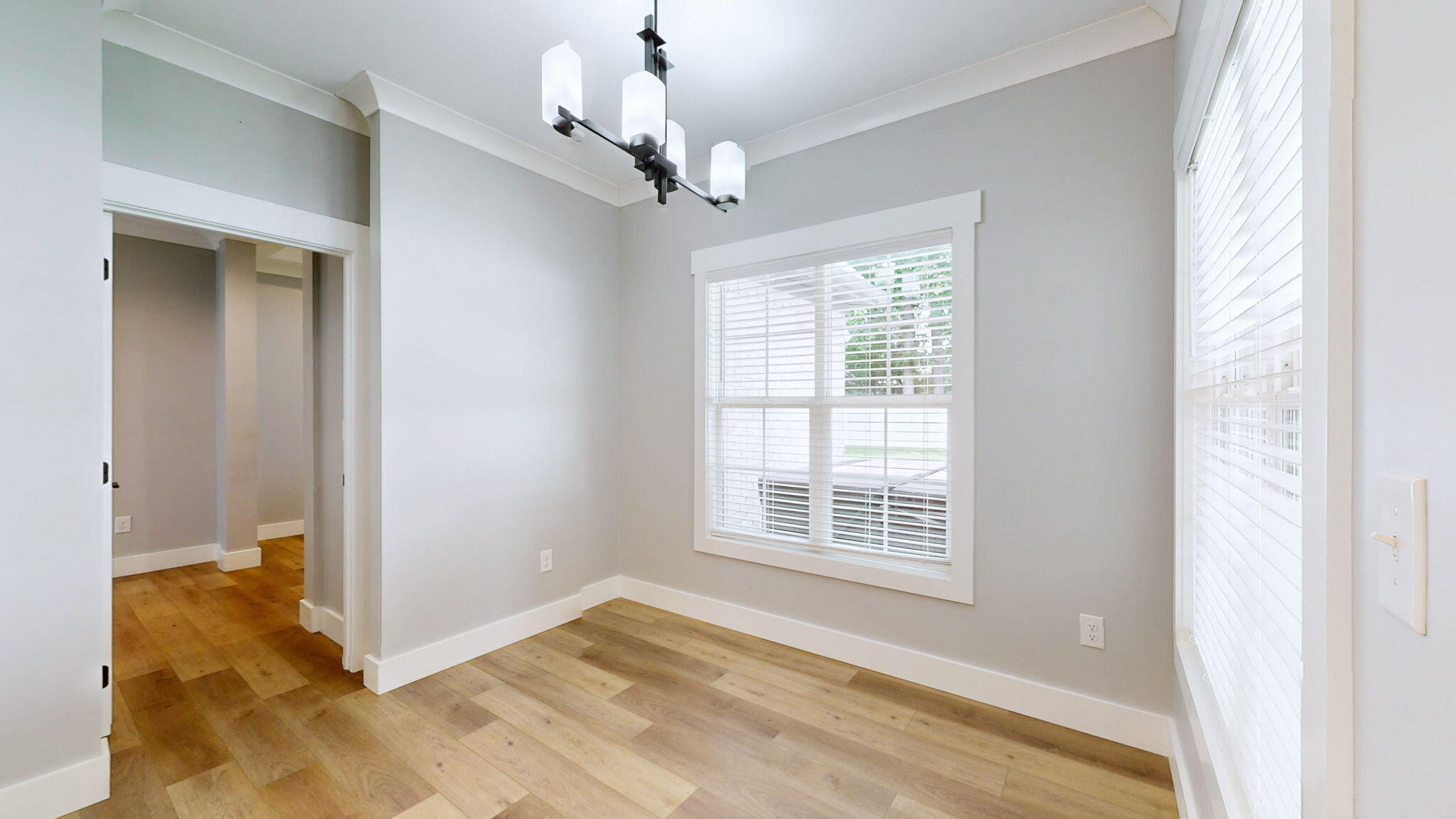 1031 Southwind Drive Property Photo 16