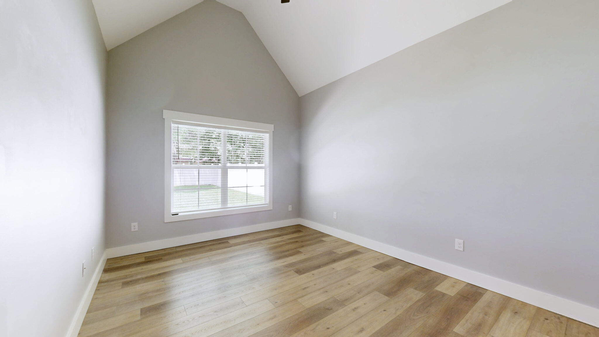 1031 Southwind Drive Property Photo 25