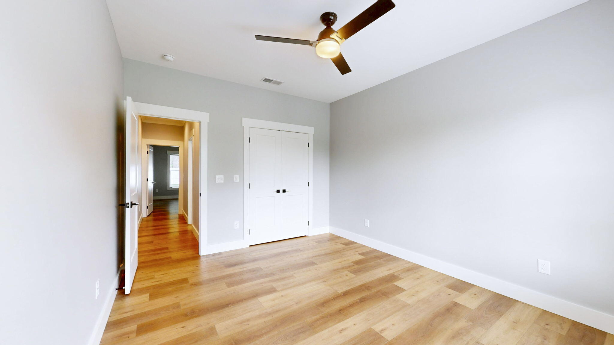 1031 Southwind Drive Property Photo 32