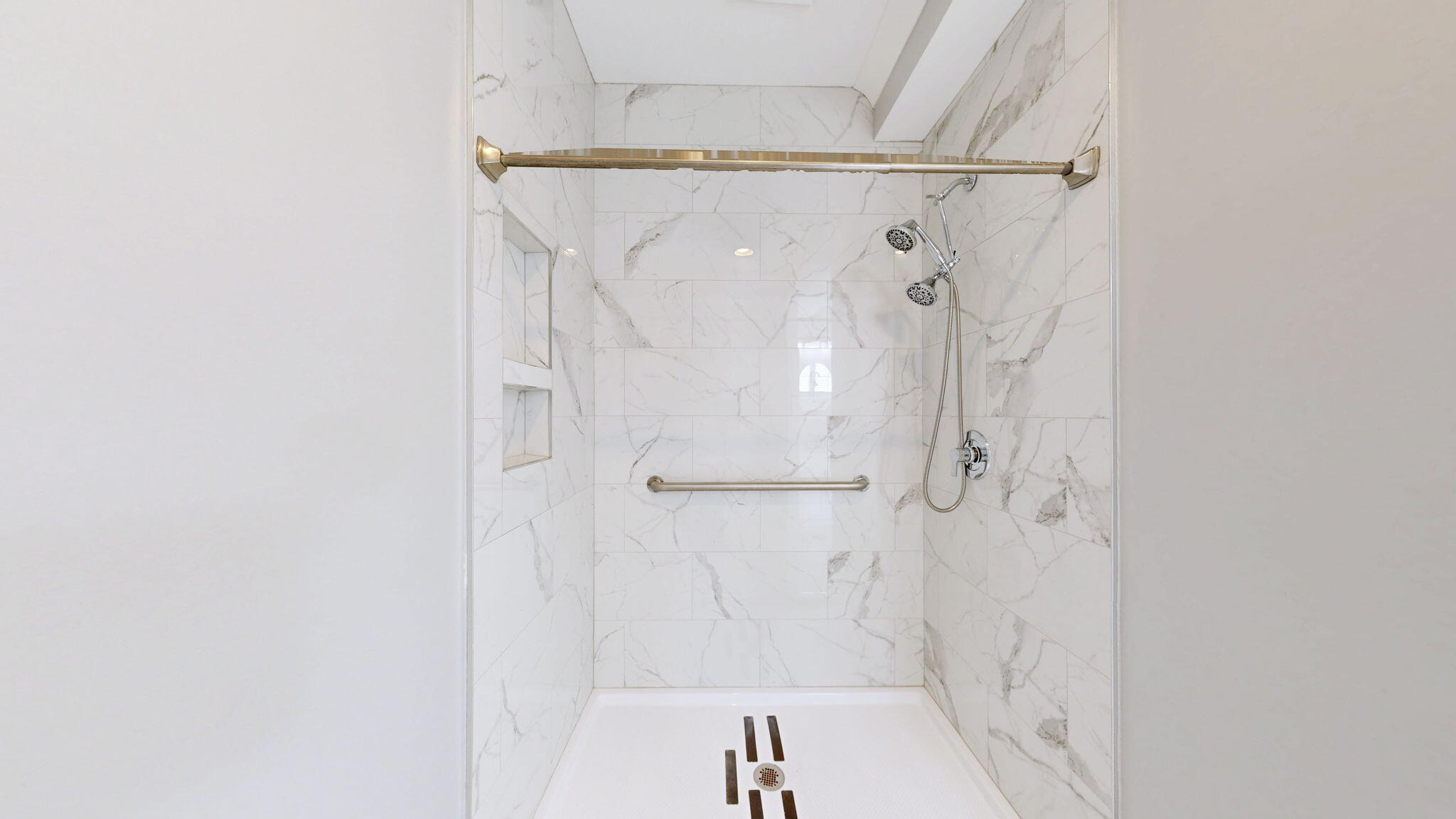 1031 Southwind Drive Property Photo 40
