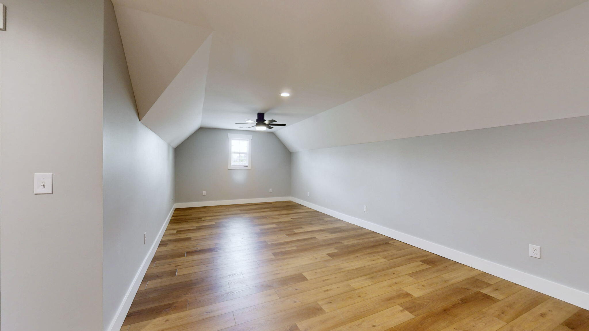 1031 Southwind Drive Property Photo 49
