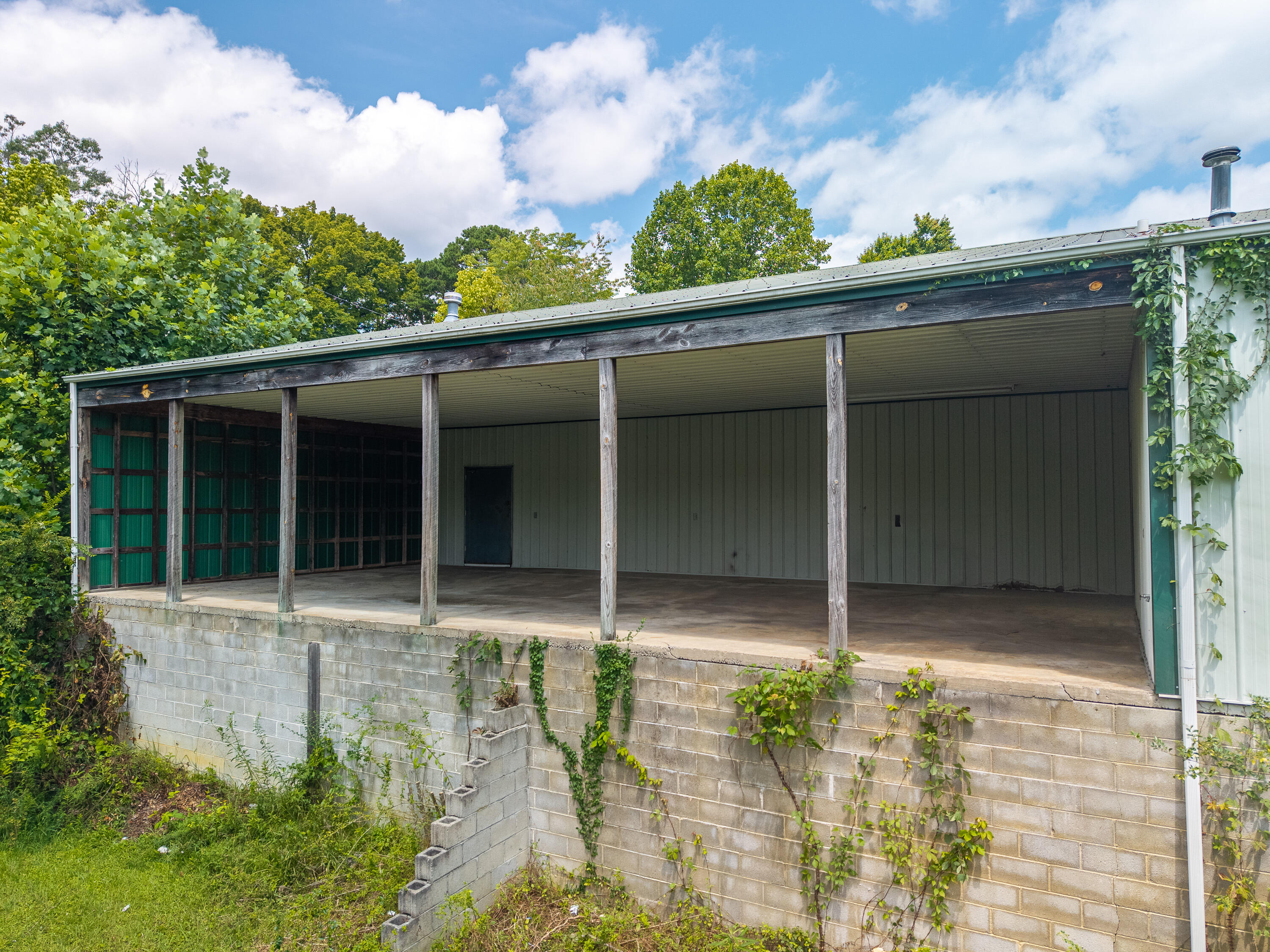 109 Alum Road Property Photo 11