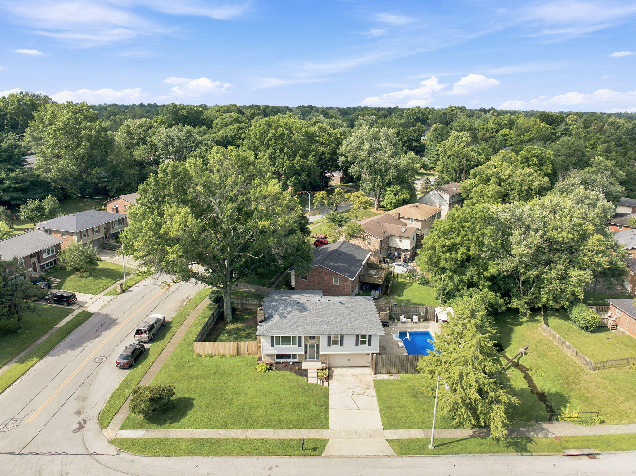 446 Monticello Boulevard Property Photo 3