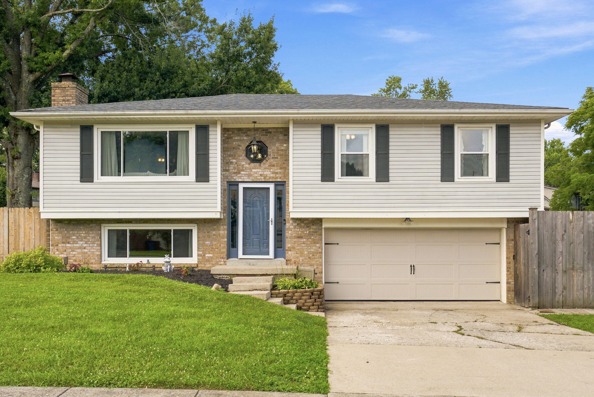 446 Monticello Boulevard Property Photo 17