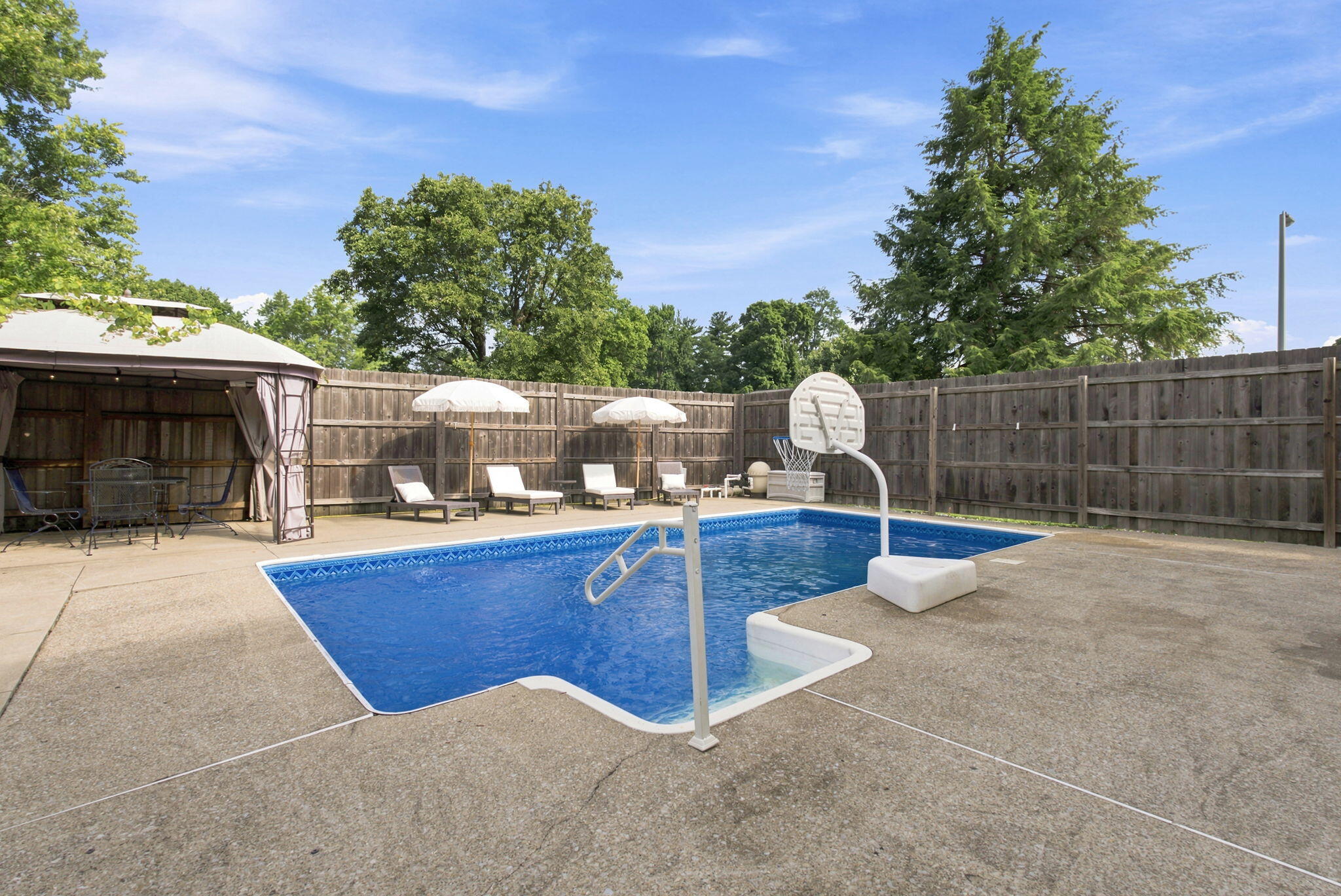 446 Monticello Boulevard Property Photo 52