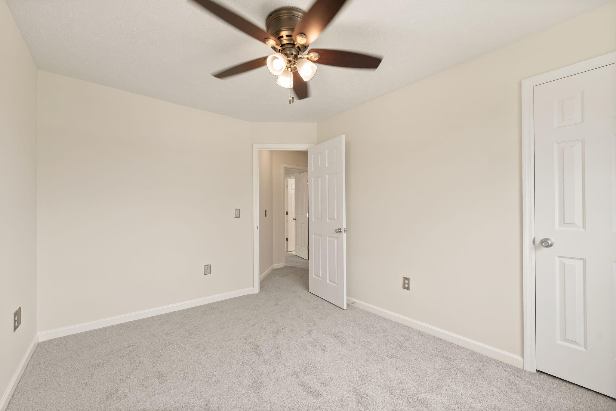 233 Brittany Circle Property Photo 32
