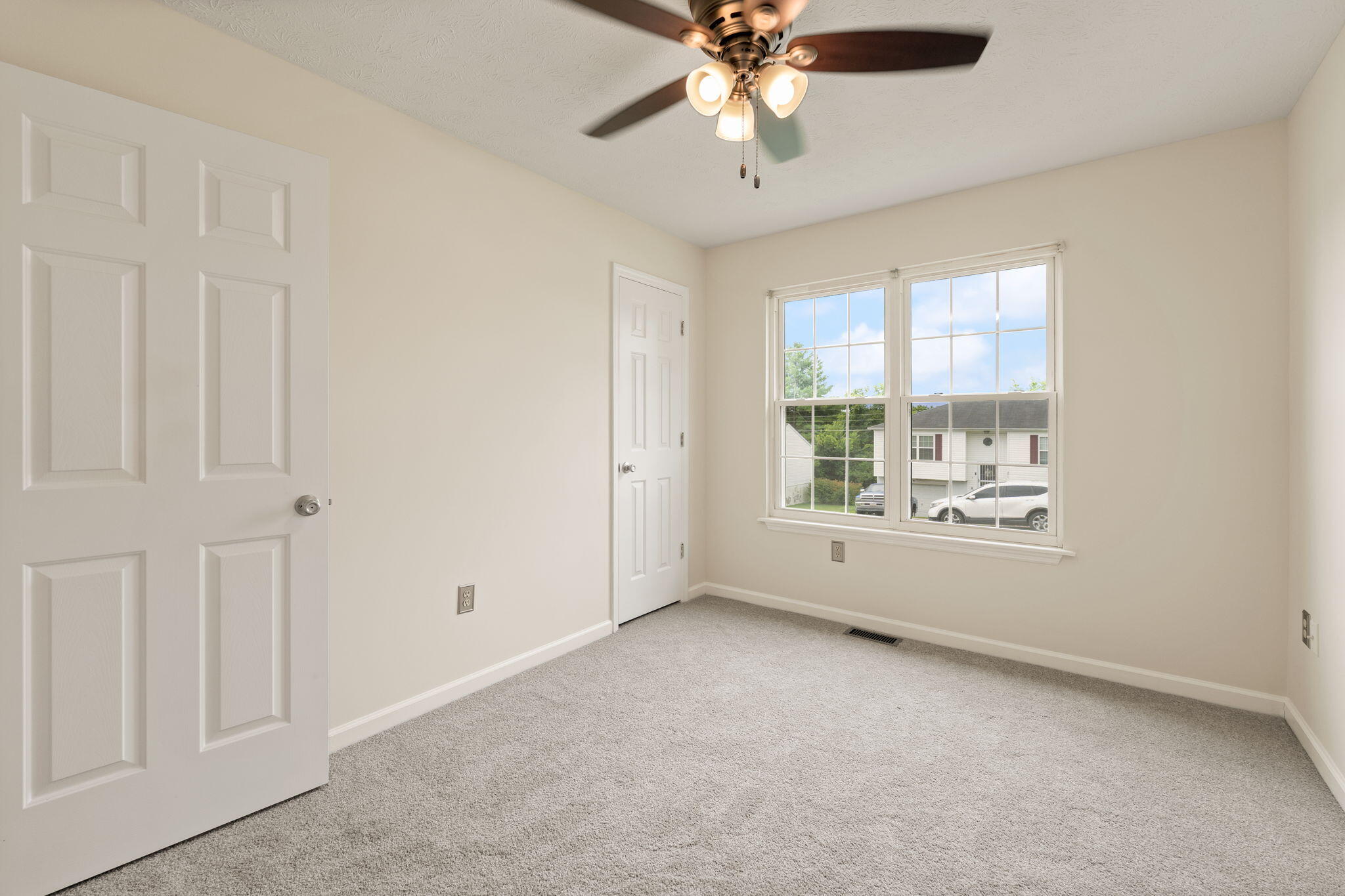 233 Brittany Circle Property Photo 33