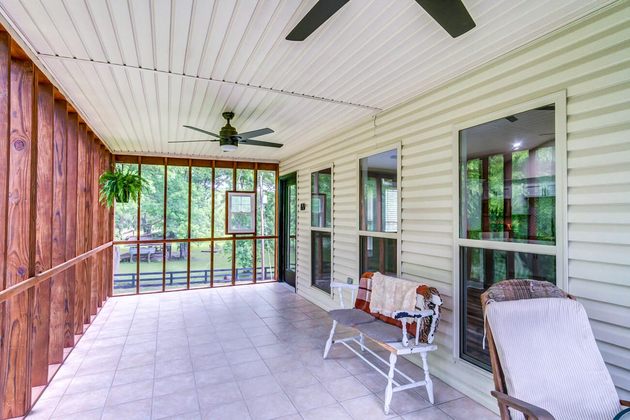 2897 College Hill Road Property Photo 30