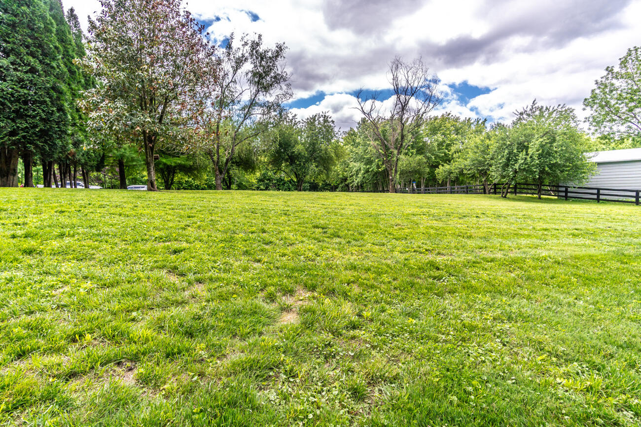 2897 College Hill Road Property Photo 36