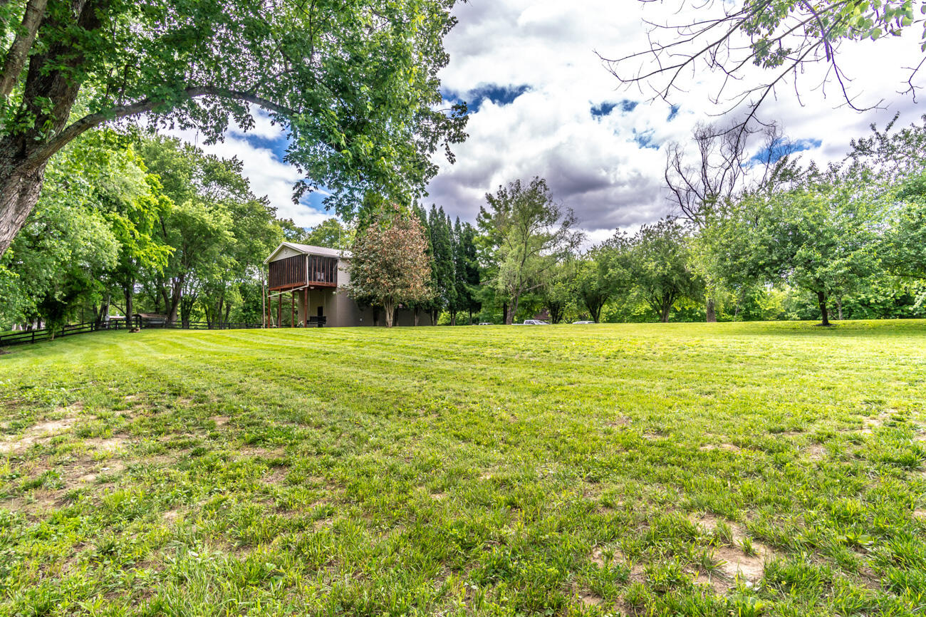 2897 College Hill Road Property Photo 38