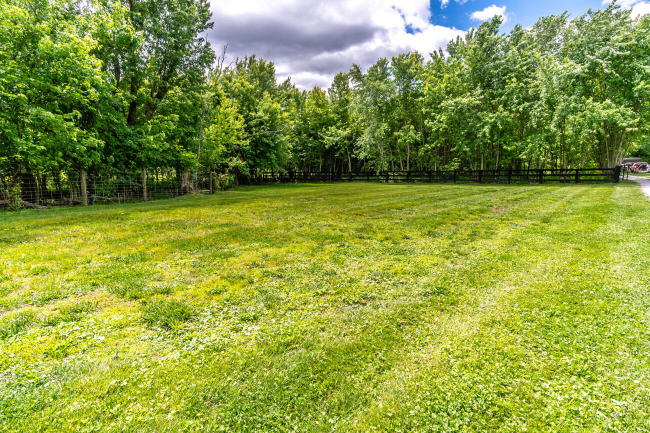 2897 College Hill Road Property Photo 42