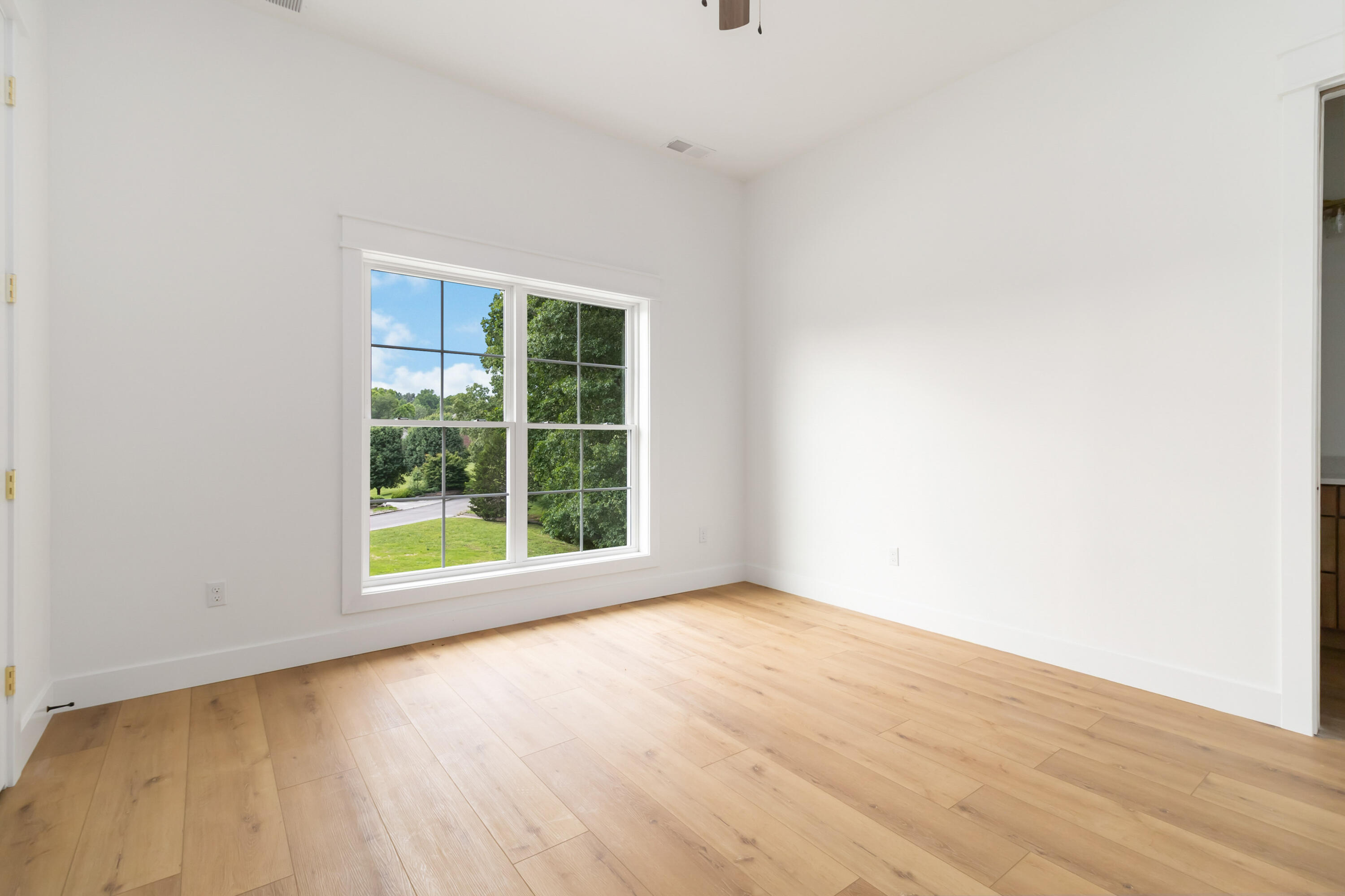 370 Splendor View Drive Property Photo 48