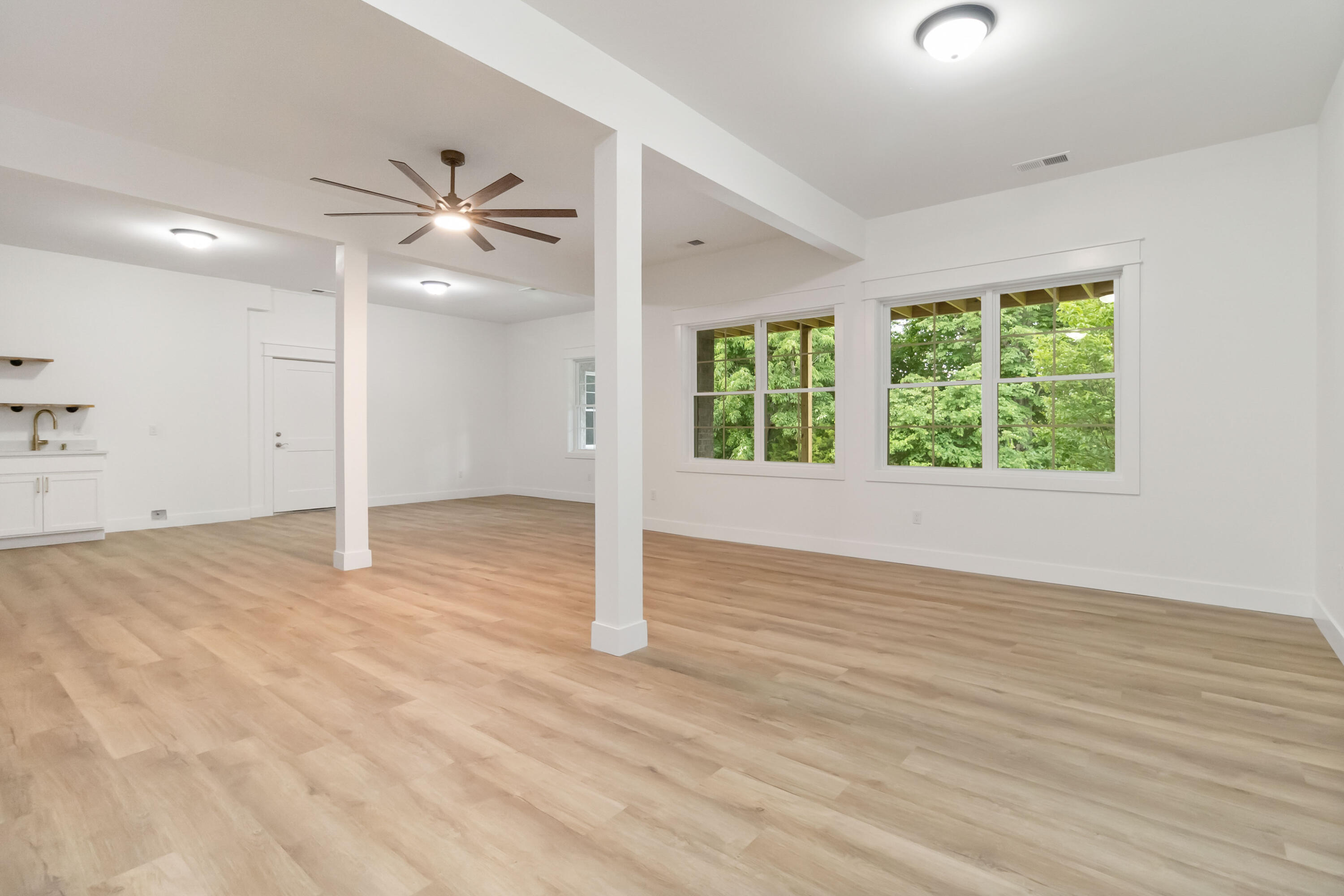 370 Splendor View Drive Property Photo 61