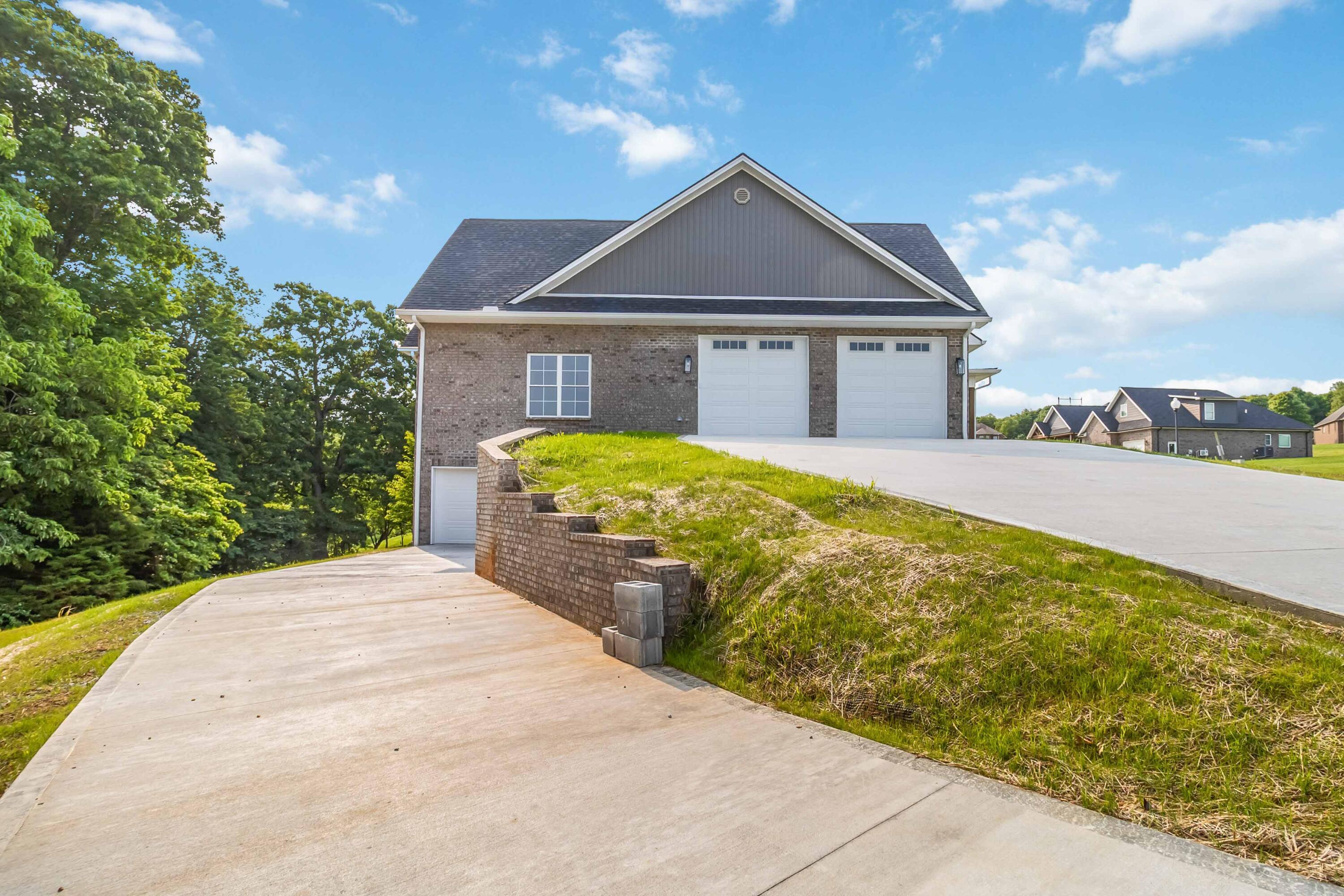 370 Splendor View Drive Property Photo 82