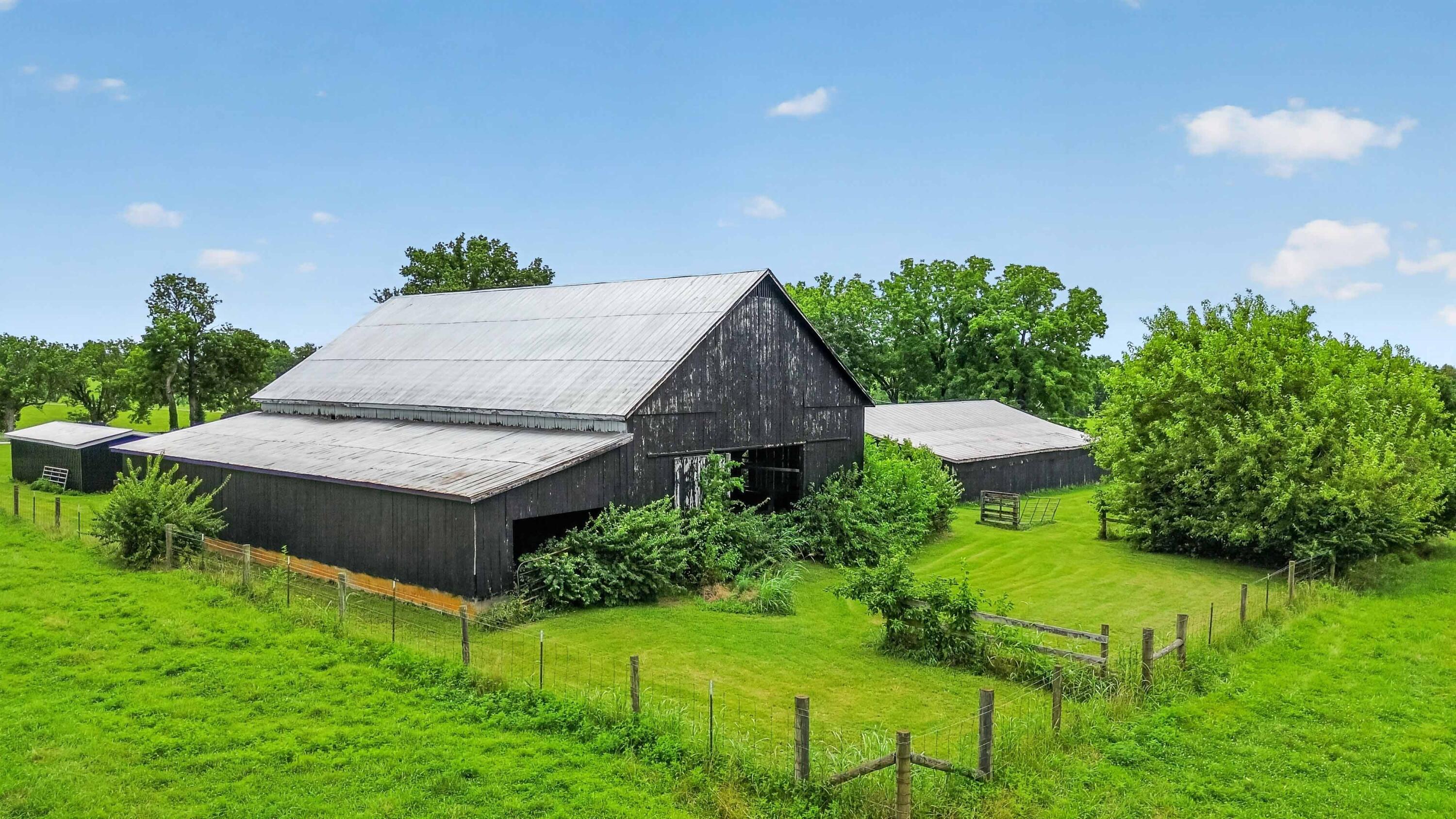 1730 Woods Road Property Photo 3