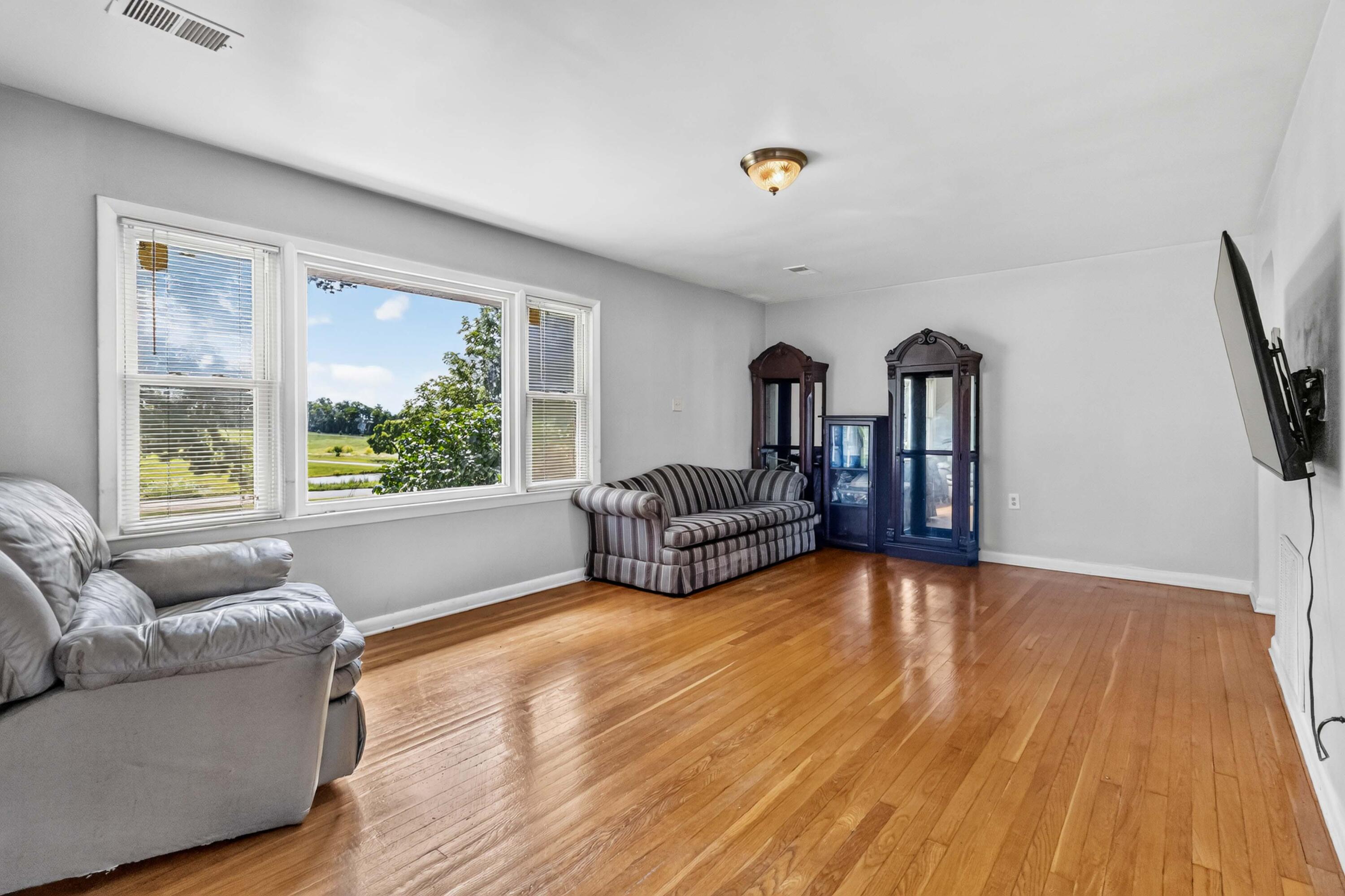 1730 Woods Road Property Photo 16