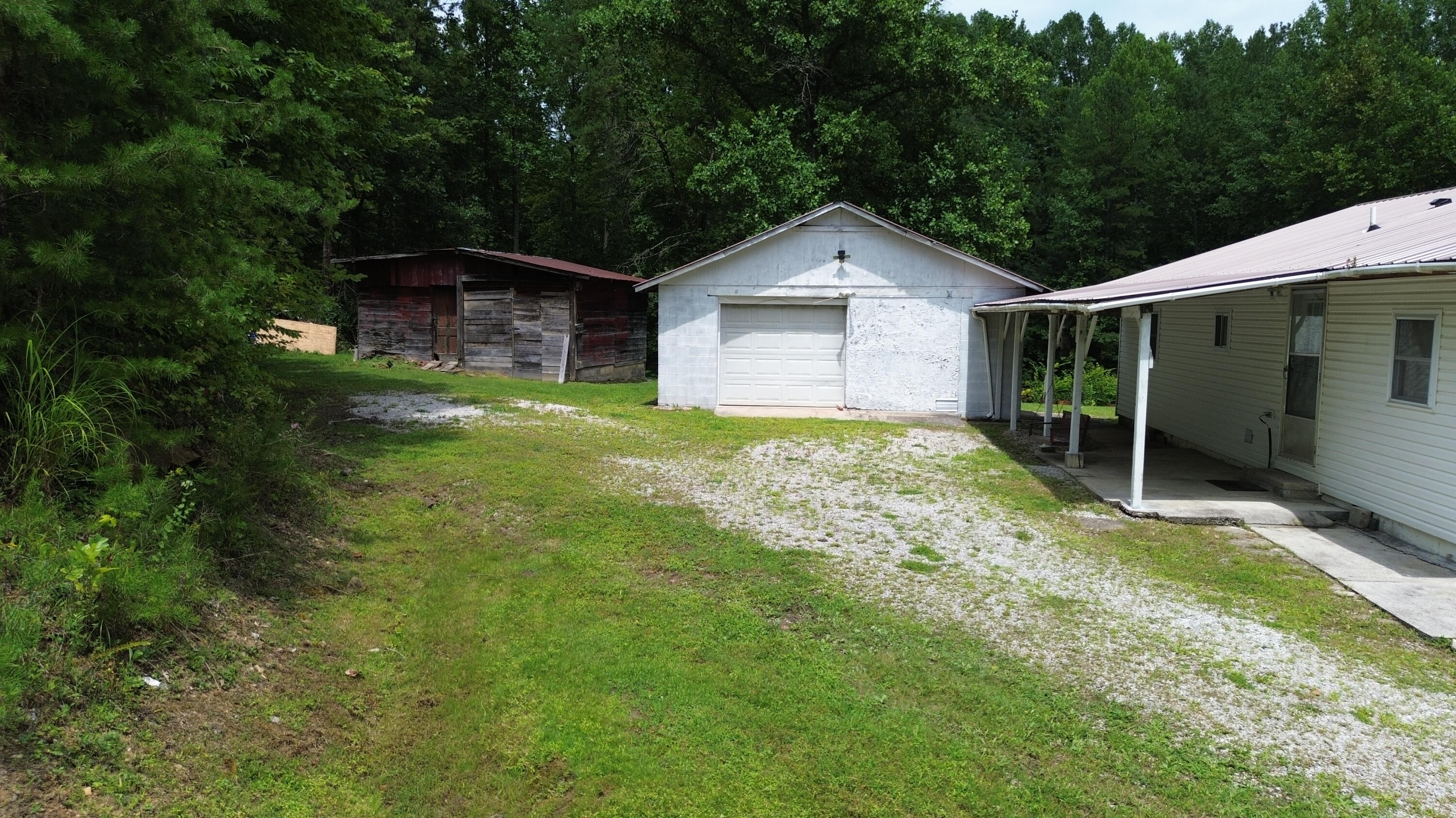 2450 S State Highway 233 Property Photo 4