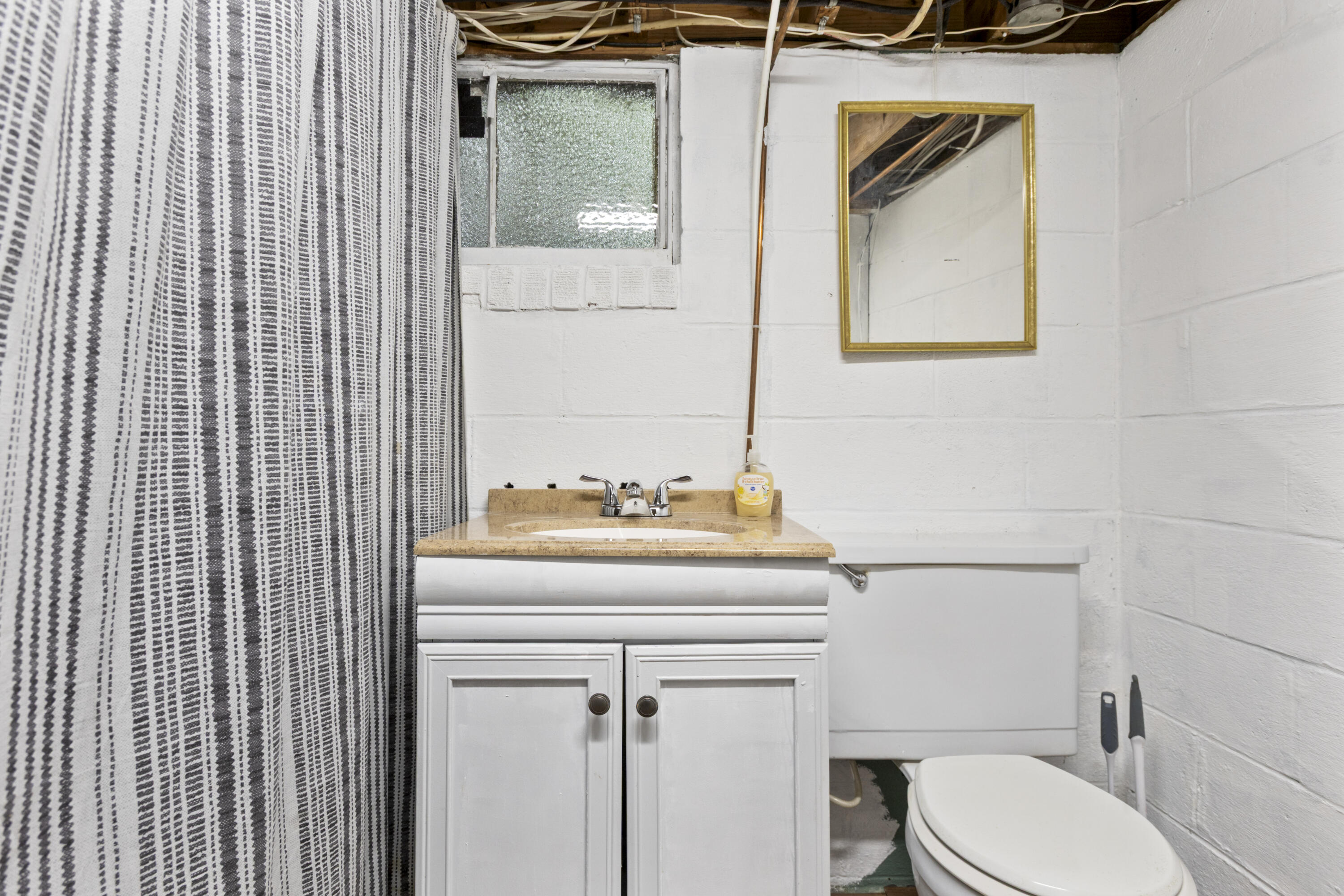 416 Chestnut Street Property Photo 23