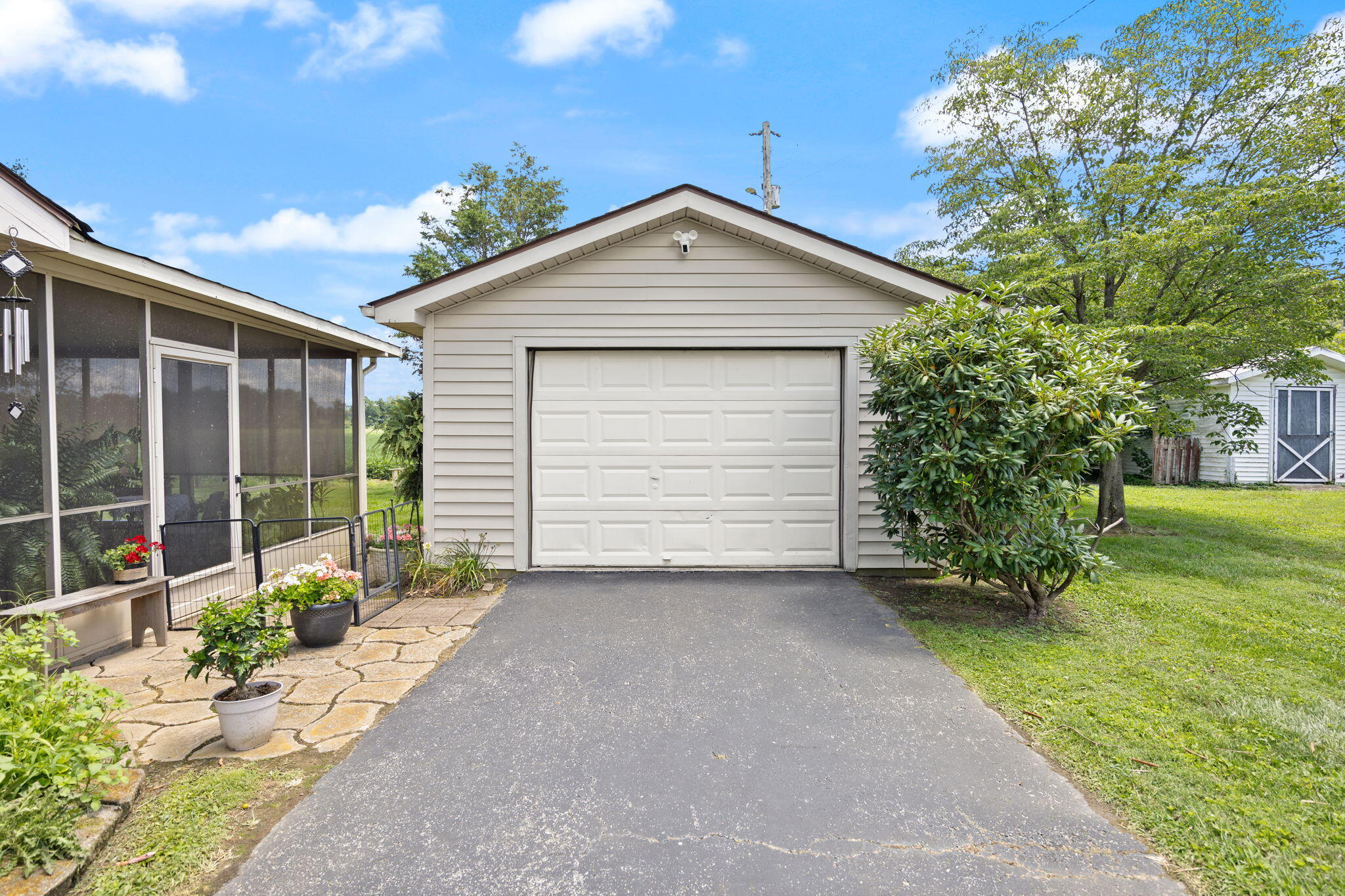 206 Stevens Court Property Photo 7
