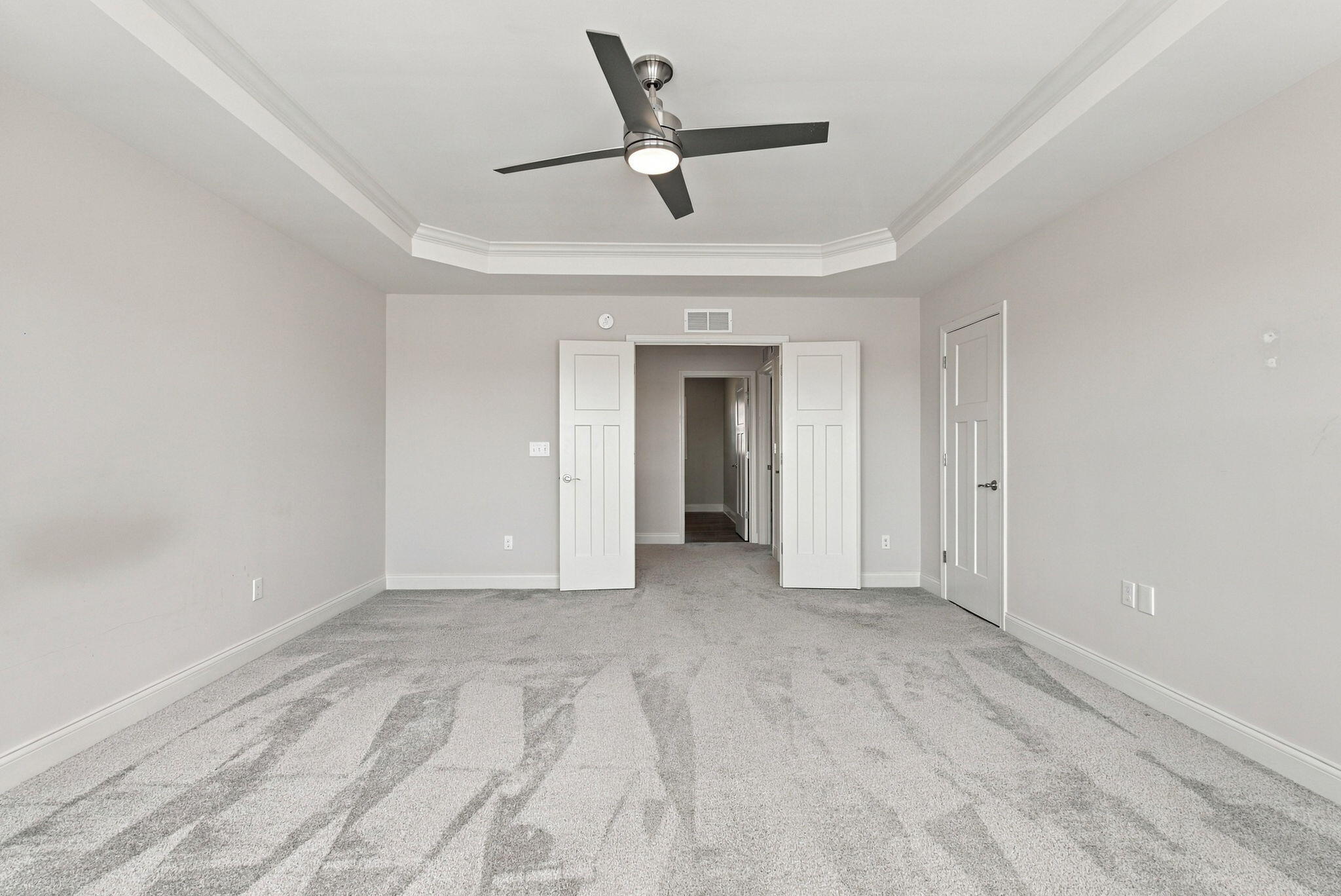 732 Hollyhock Drive Property Photo 7
