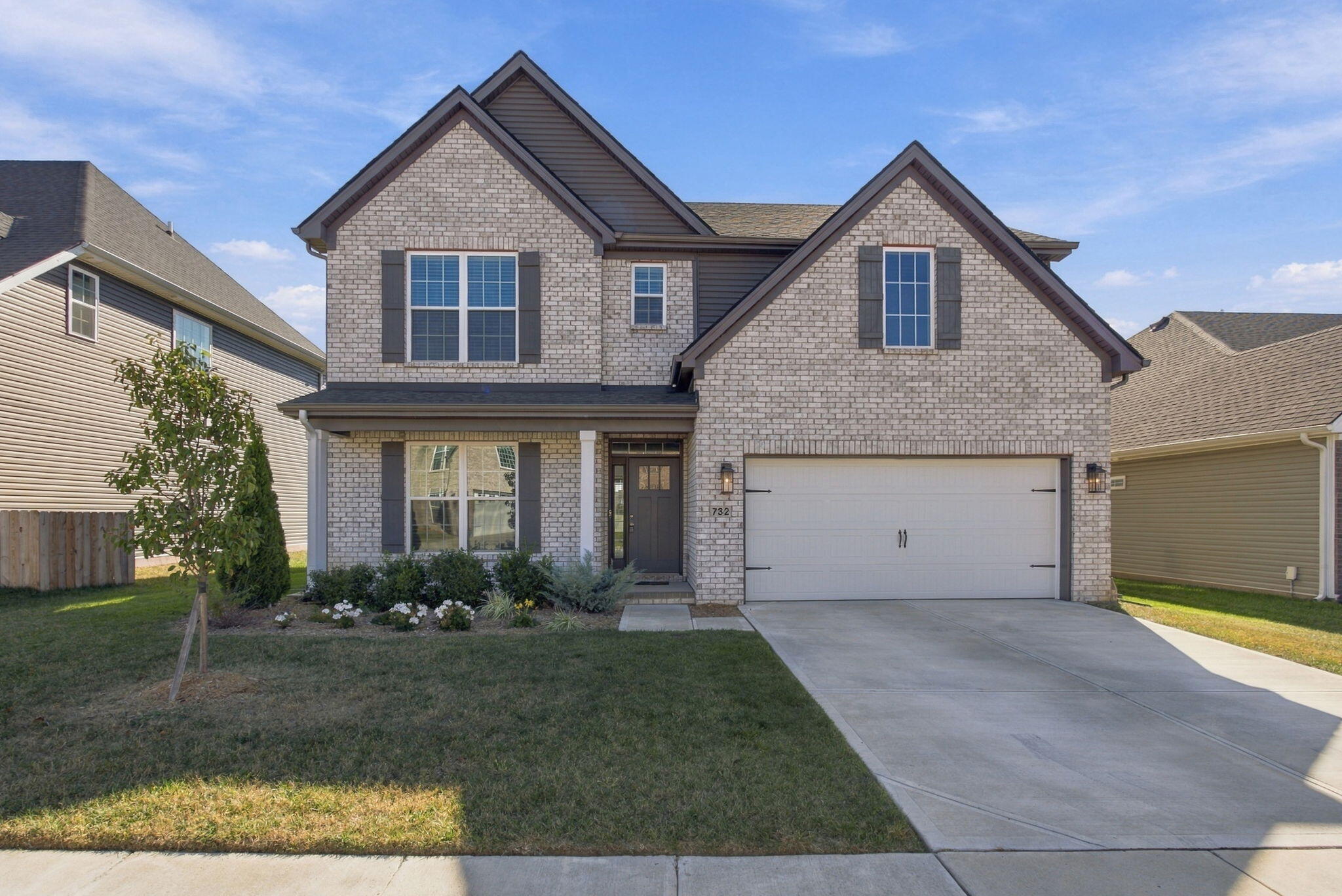 732 Hollyhock Drive Property Photo 11