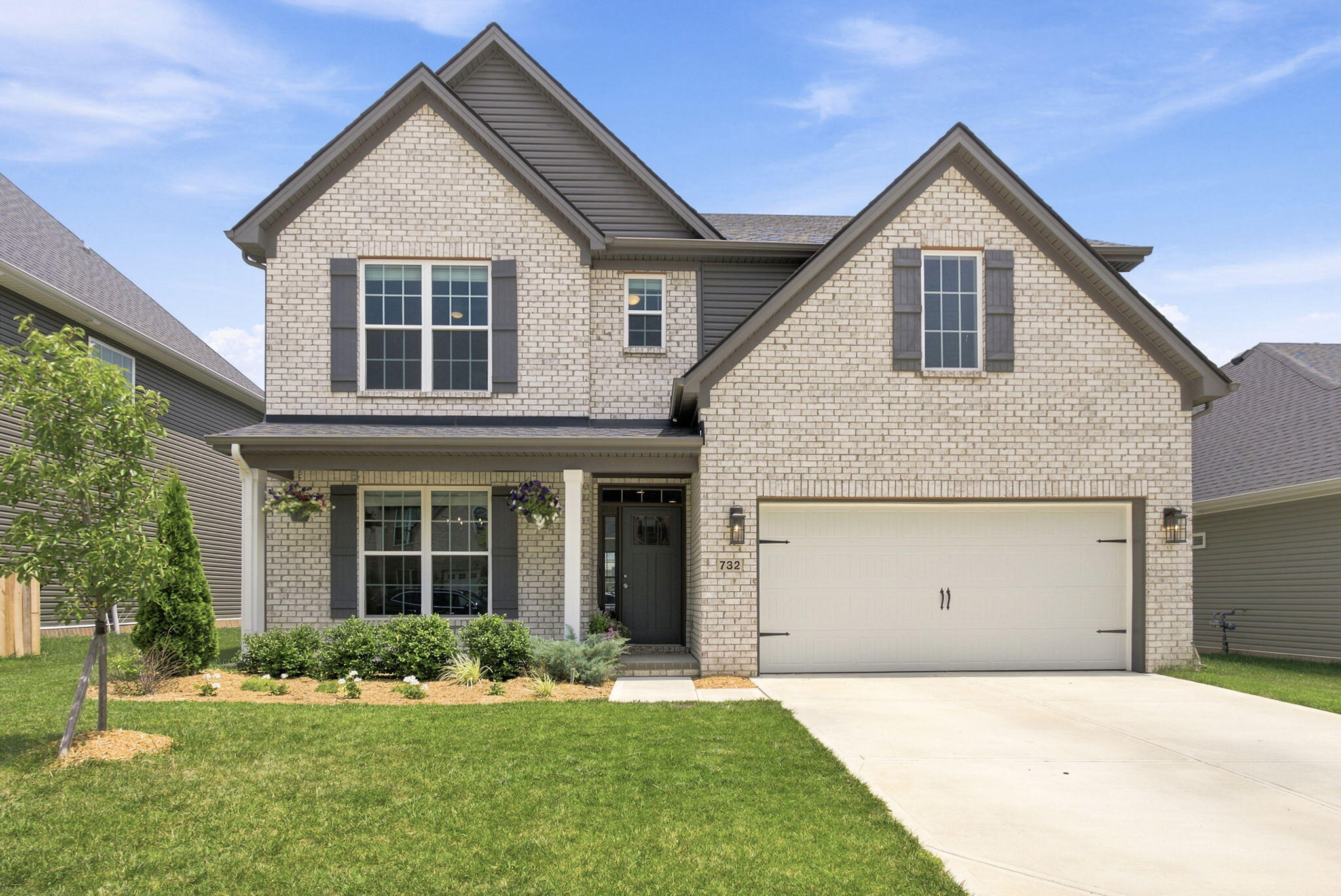 732 Hollyhock Drive Property Photo 12