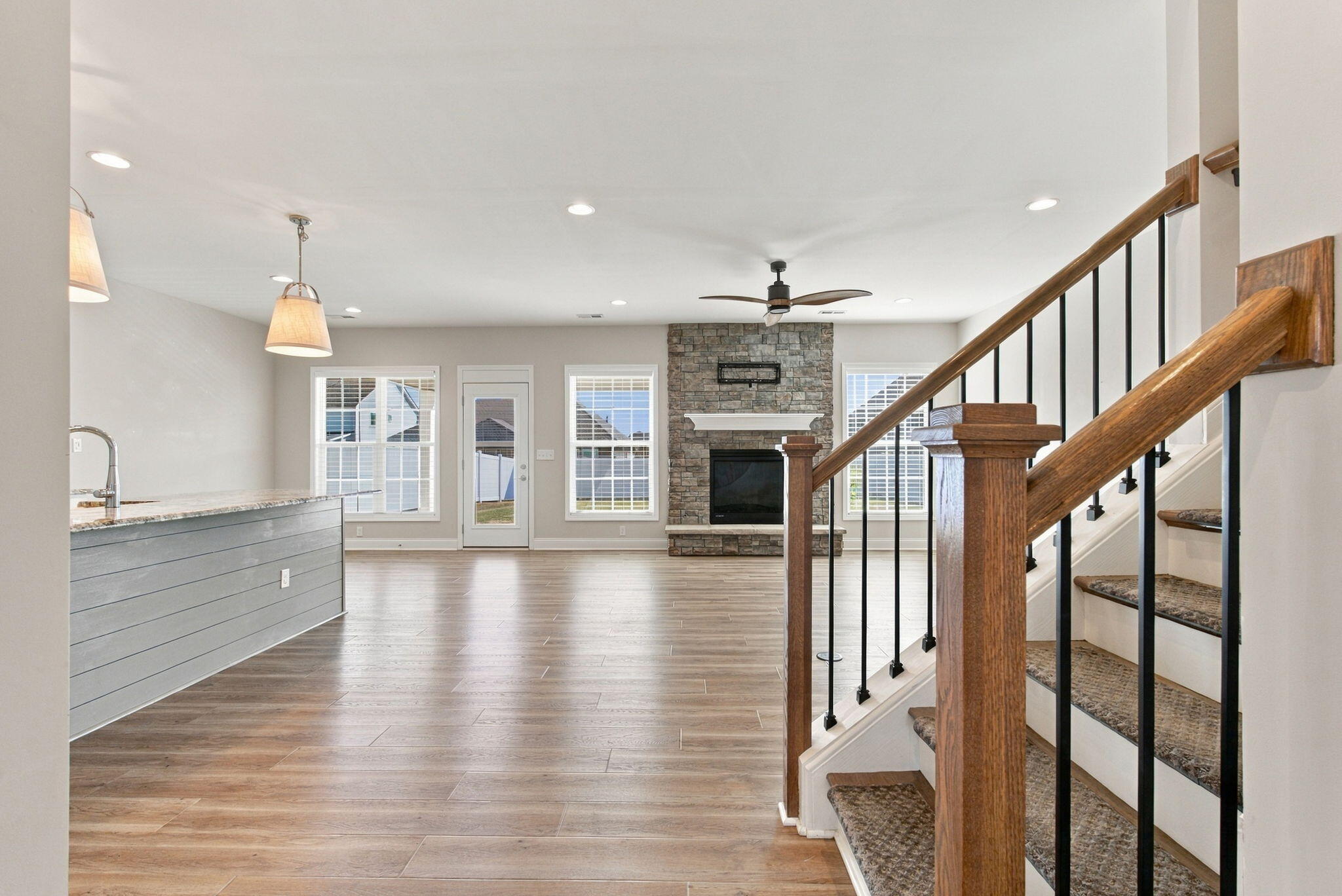 732 Hollyhock Drive Property Photo 23