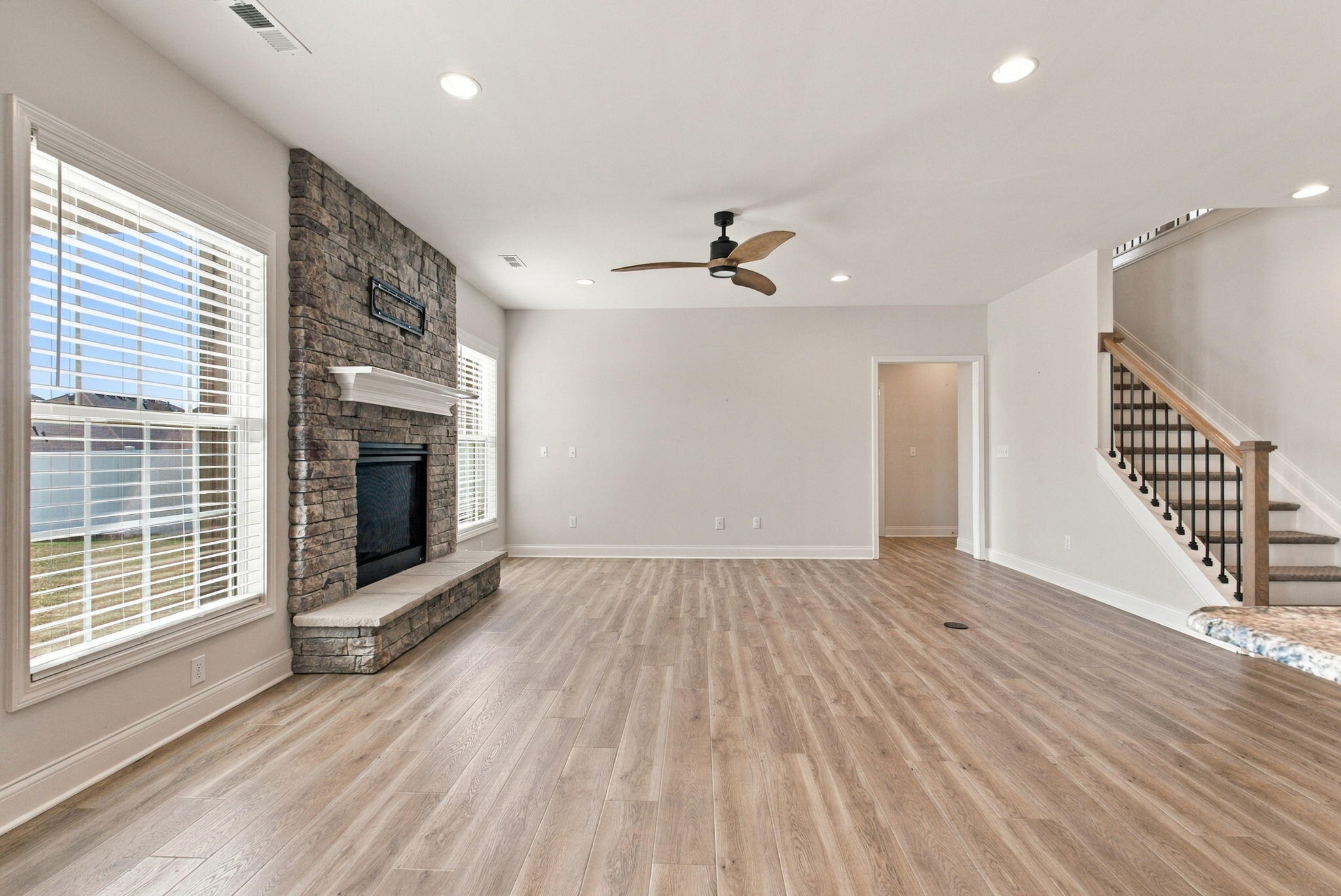 732 Hollyhock Drive Property Photo 27