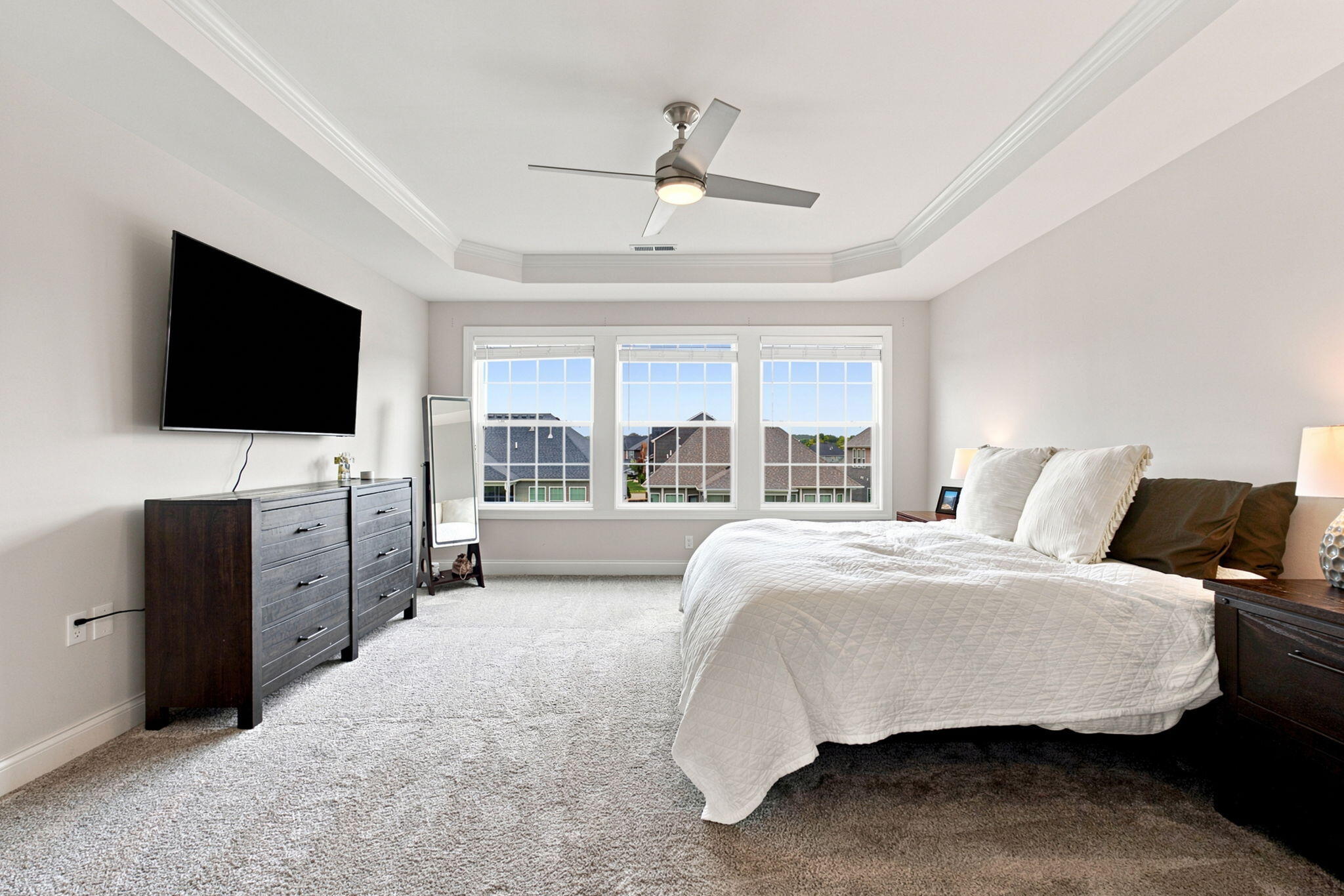732 Hollyhock Drive Property Photo 39