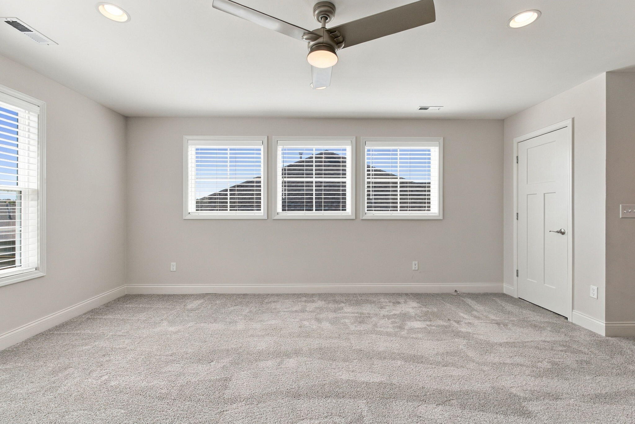 732 Hollyhock Drive Property Photo 46