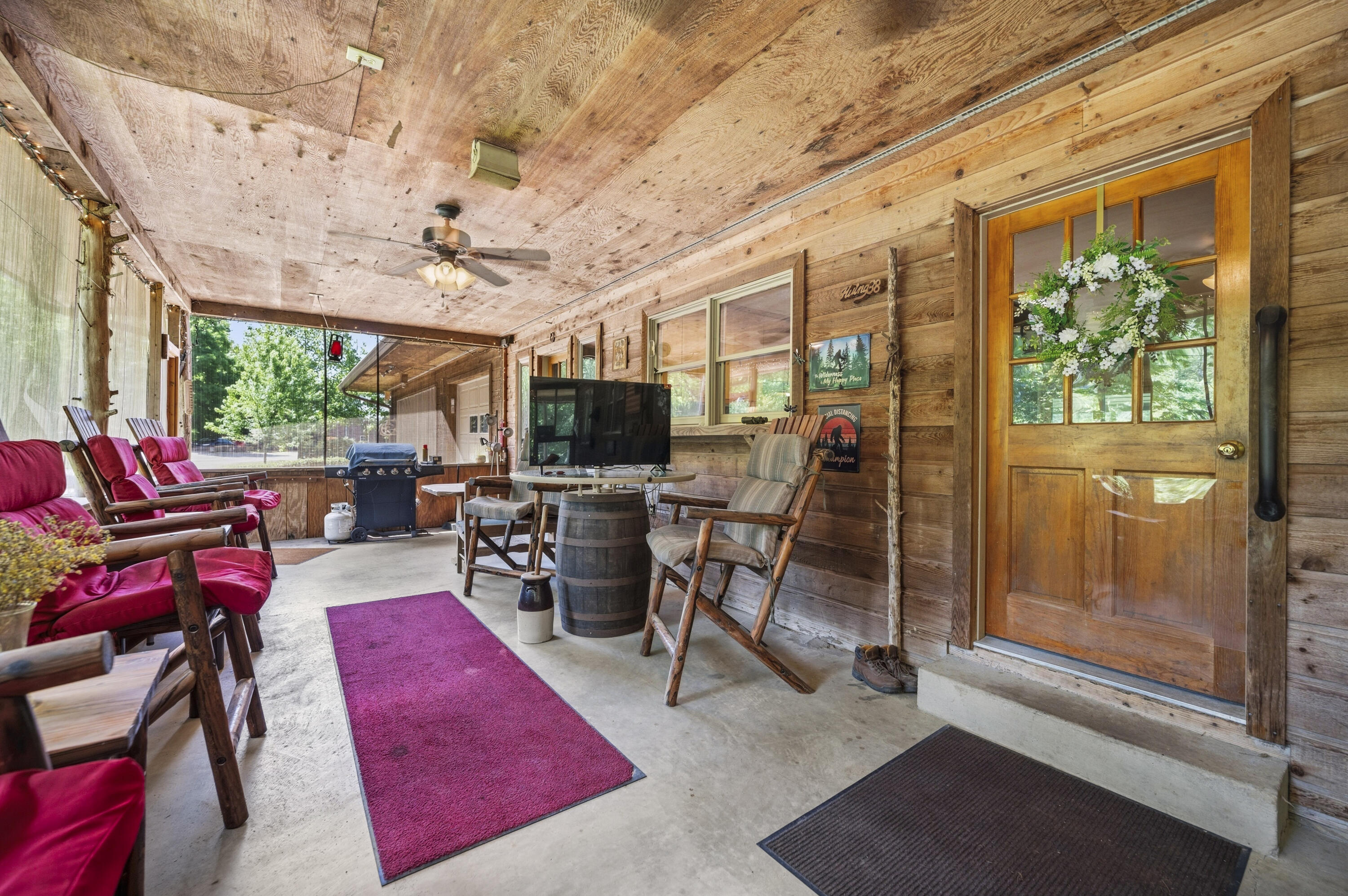 3700 River Drive Property Photo 18