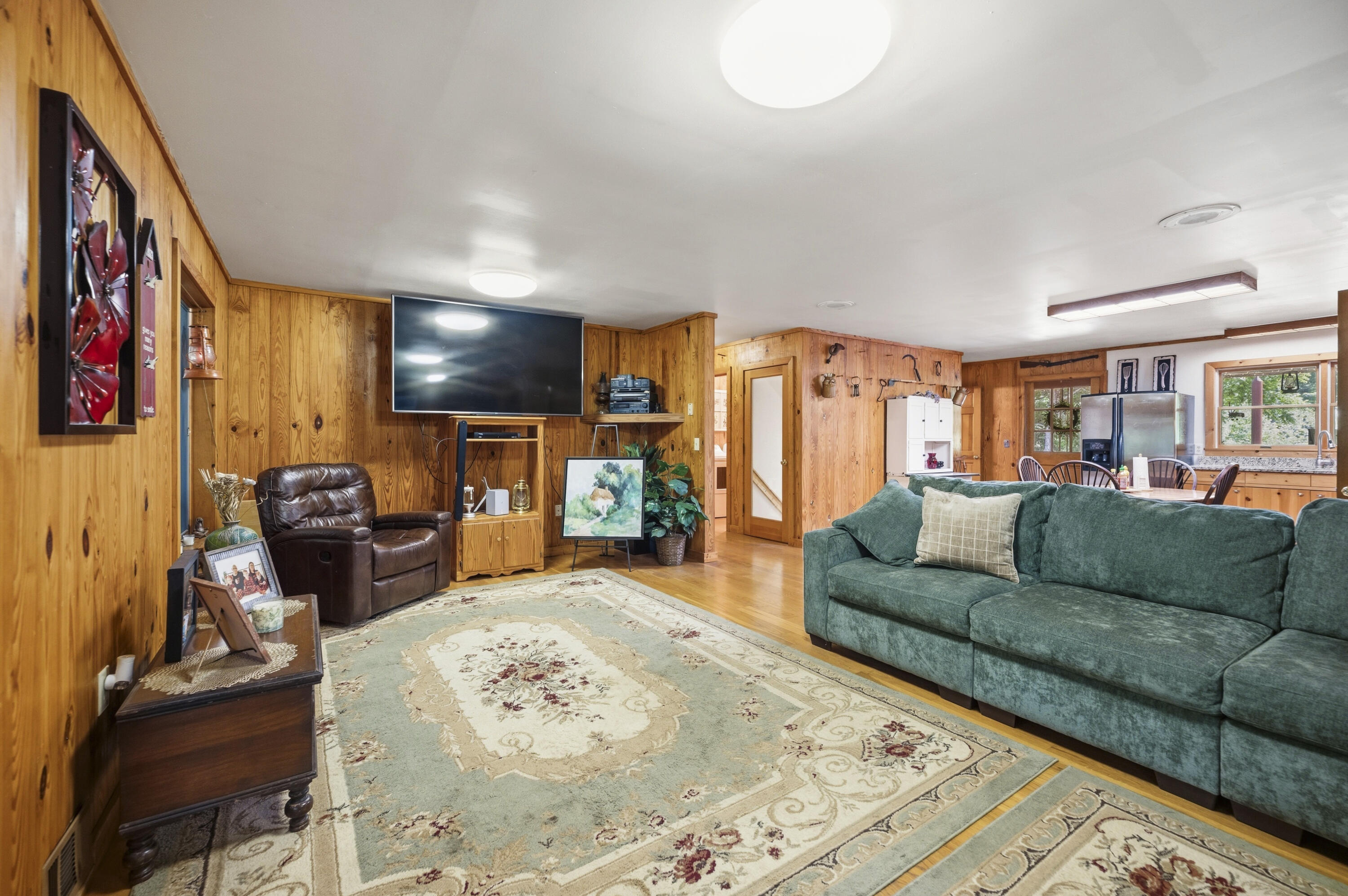 3700 River Drive Property Photo 26