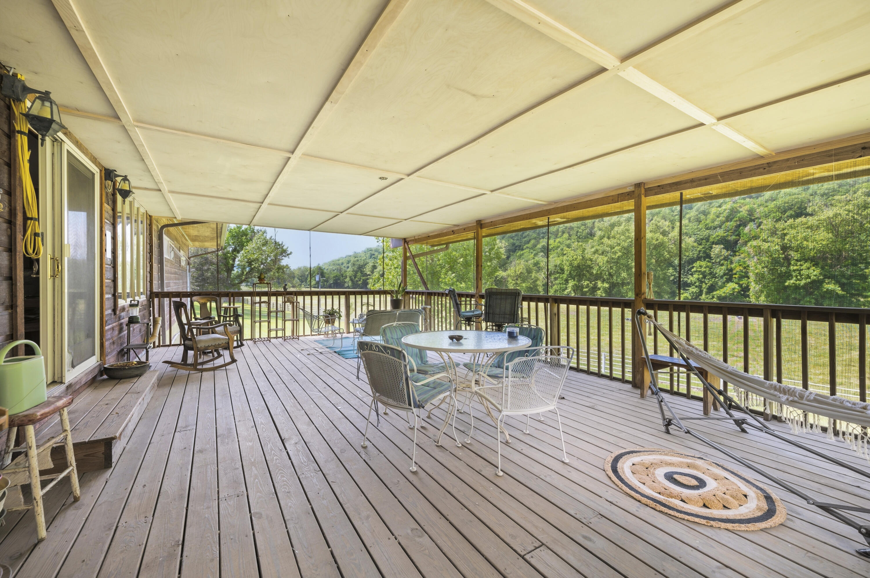 3700 River Drive Property Photo 27