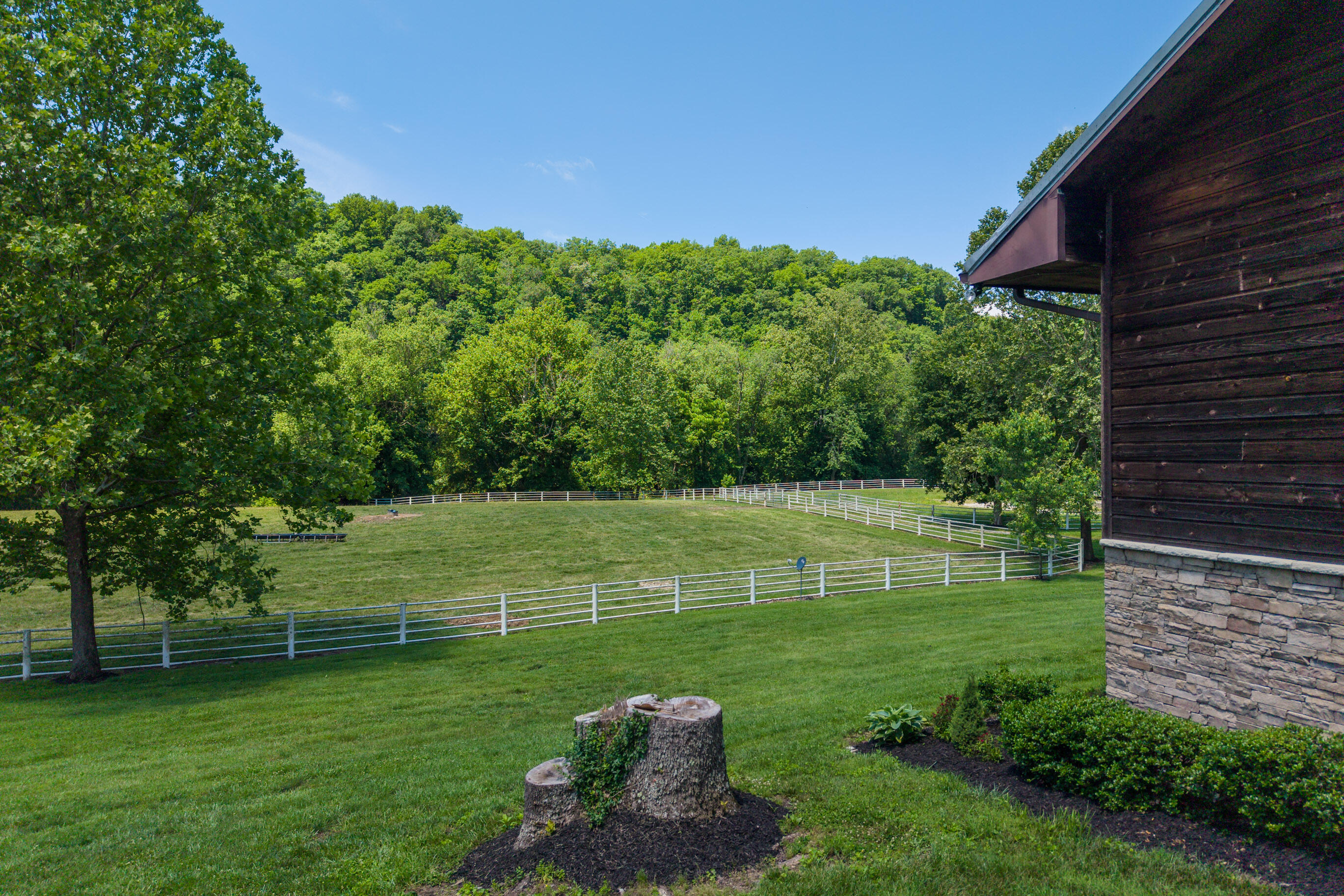 3700 River Drive Property Photo 56