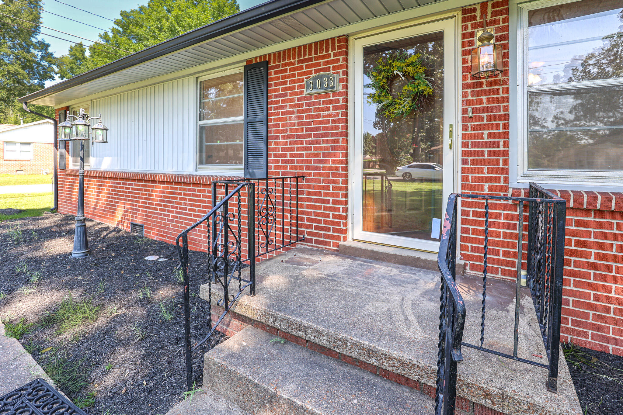 3033 Harrison Street Property Photo 5