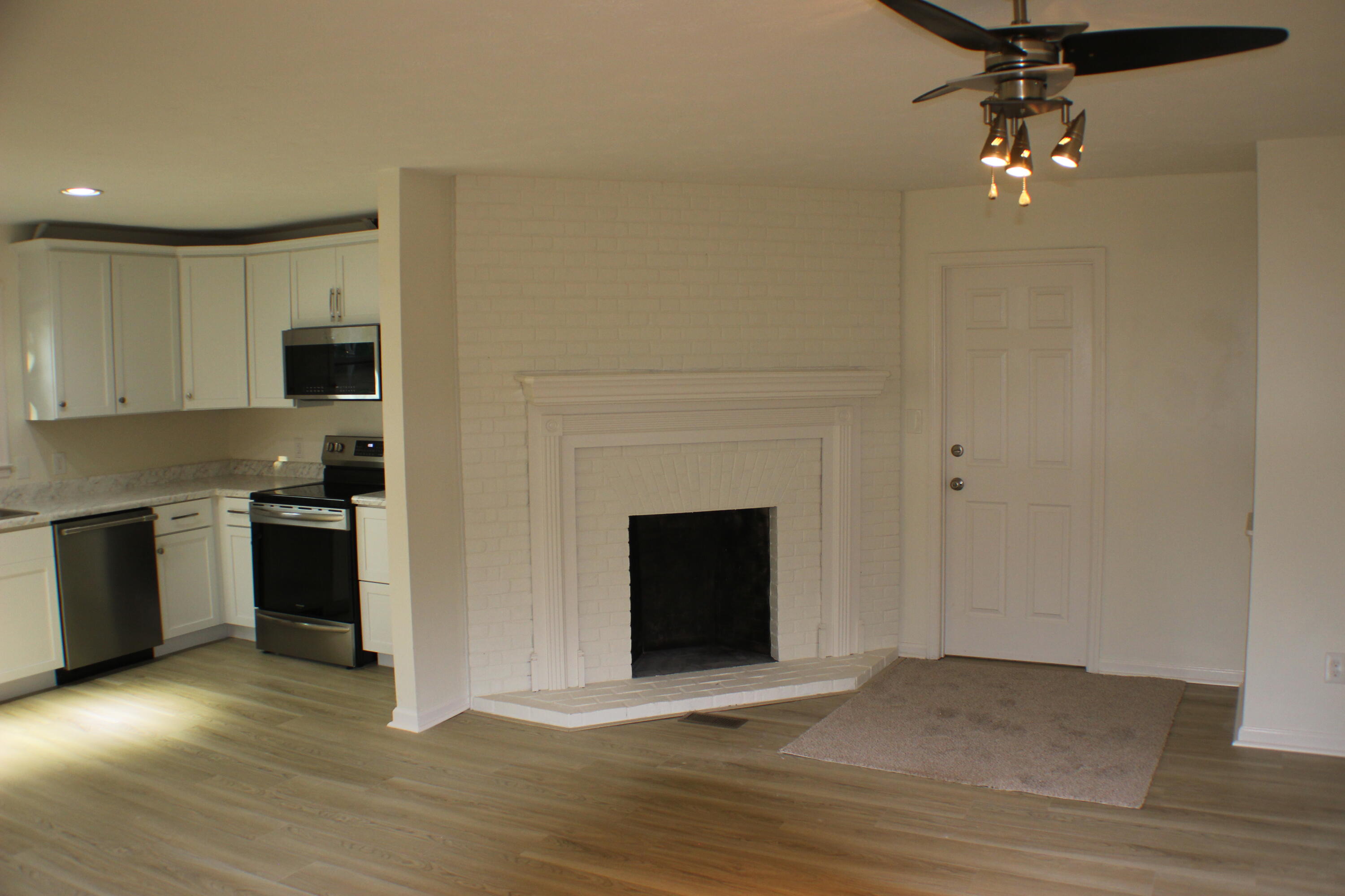 3193 Carriage Lane Property Photo 15