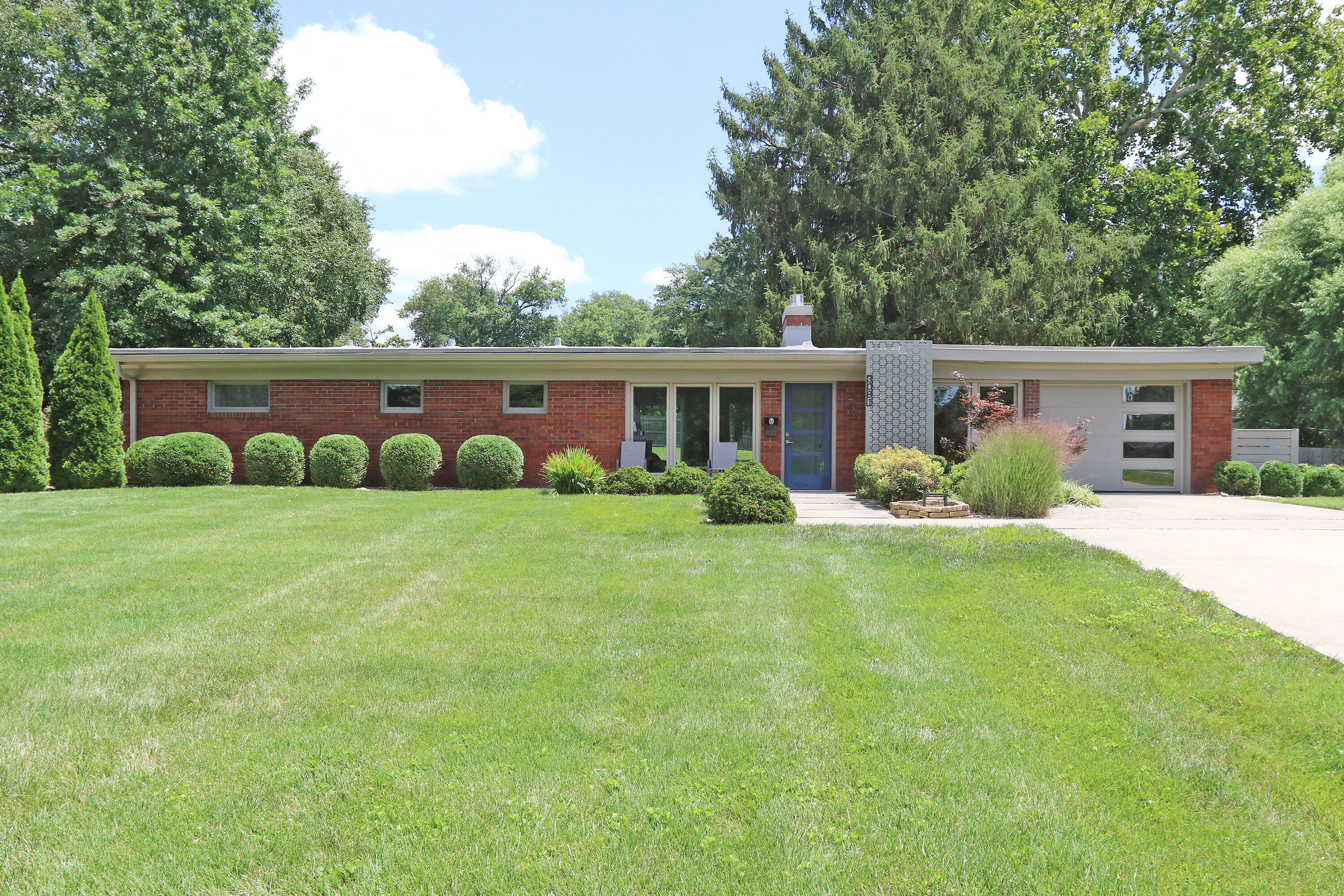 3081 Breckenwood Drive Property Photo 1